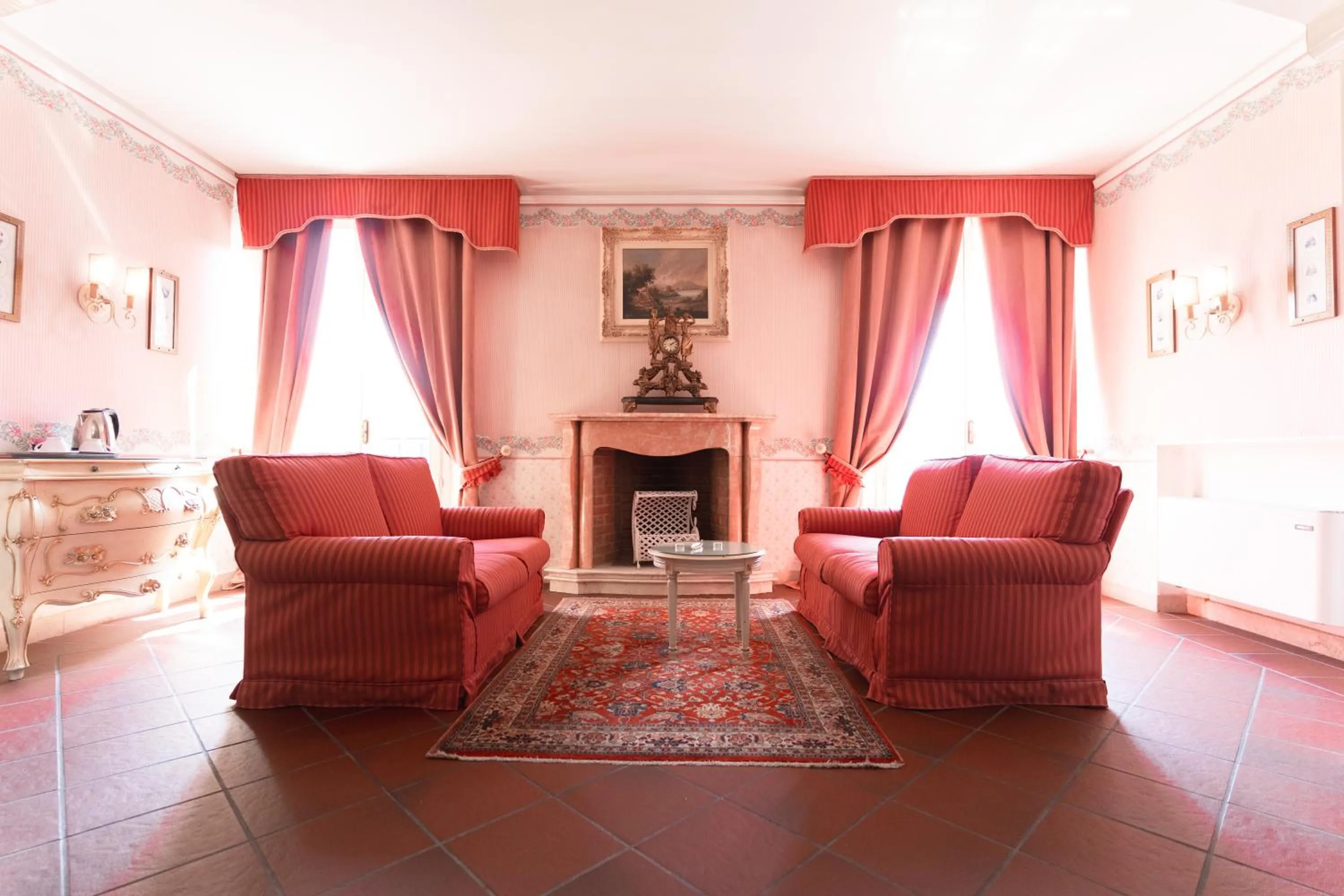 Living room in Hotel & SPA Duchessa Isabella Collection by GSA Hotels