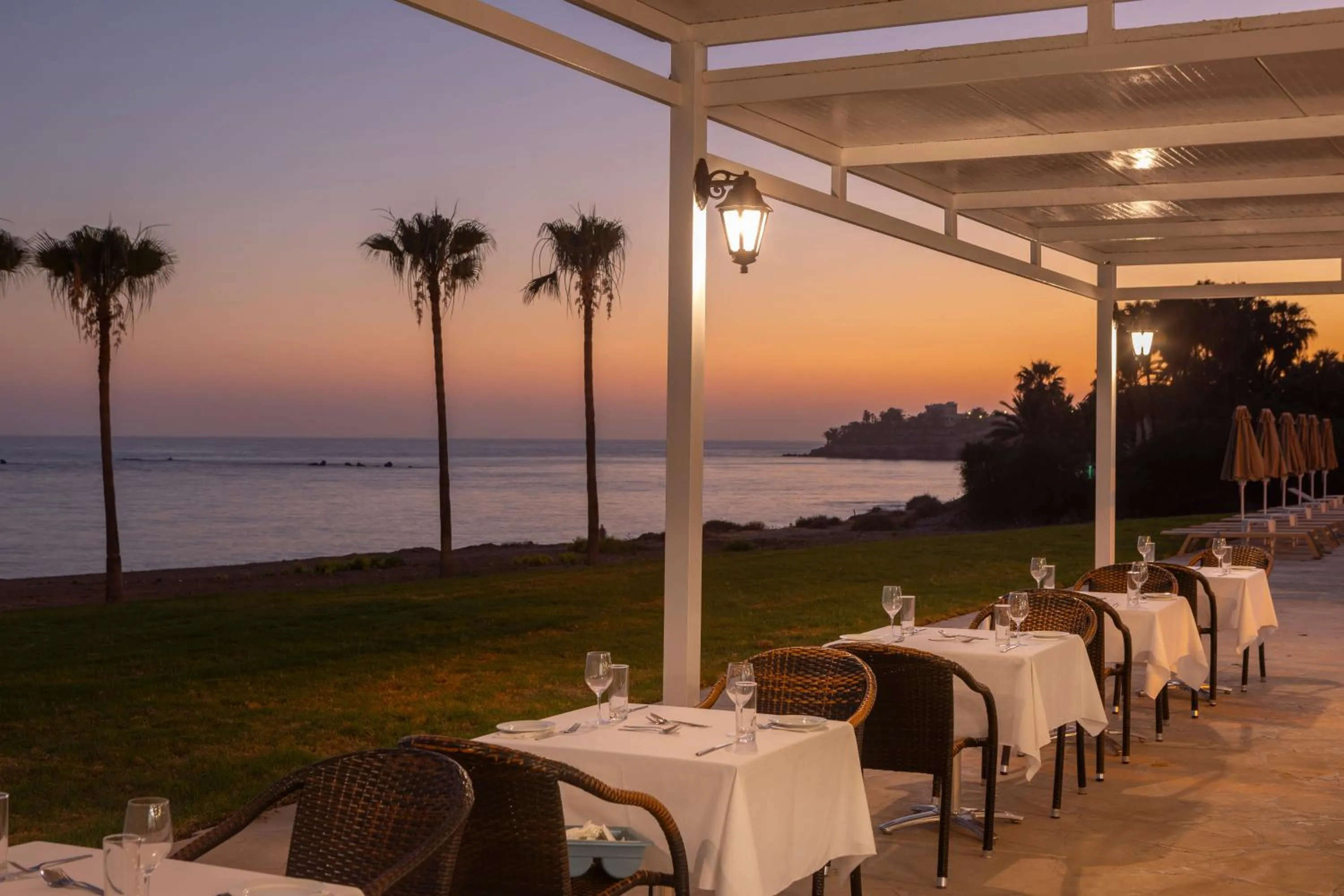 Sunset in Kapetanios Aqua Resort