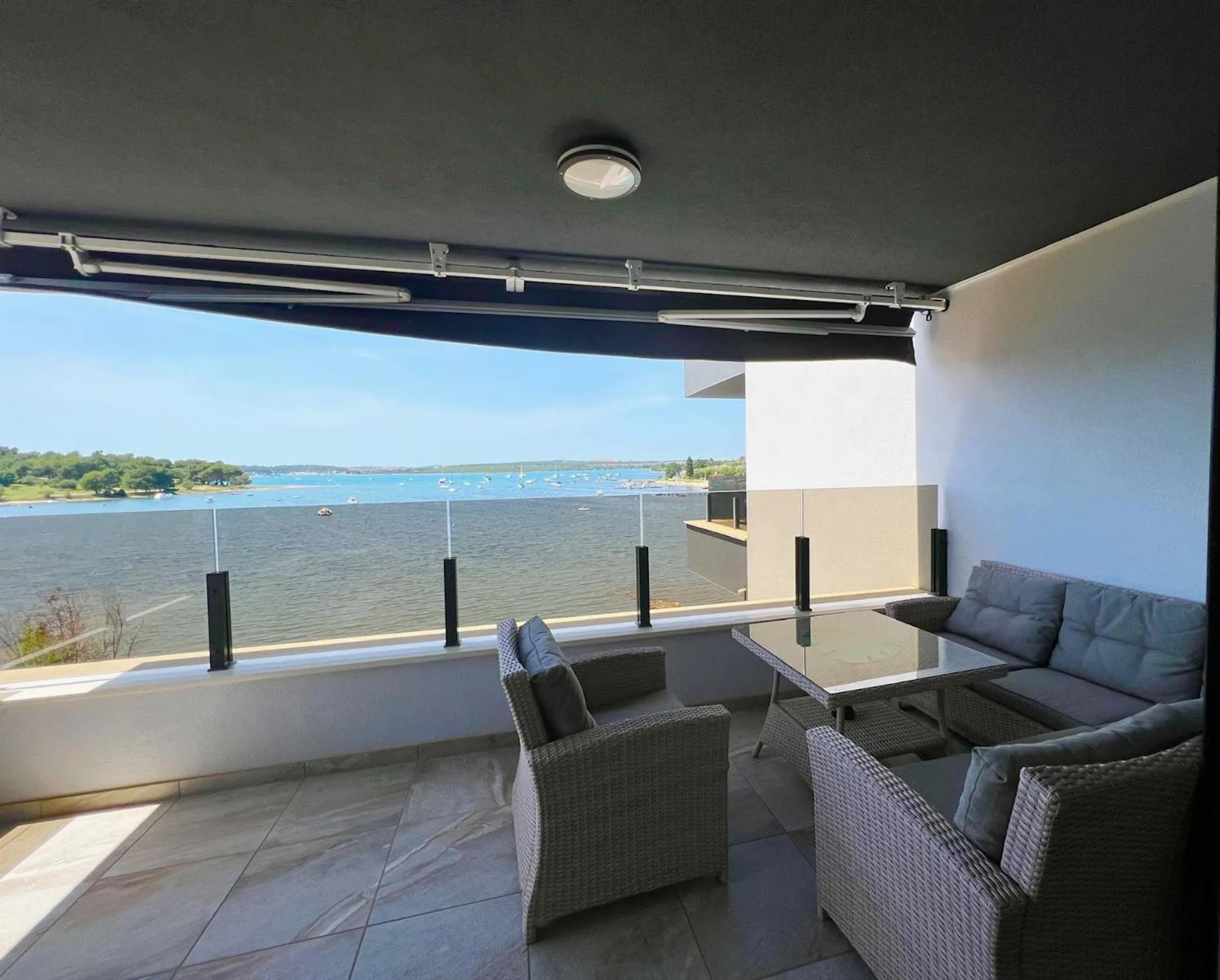 Apartment JASMIN with sea view
