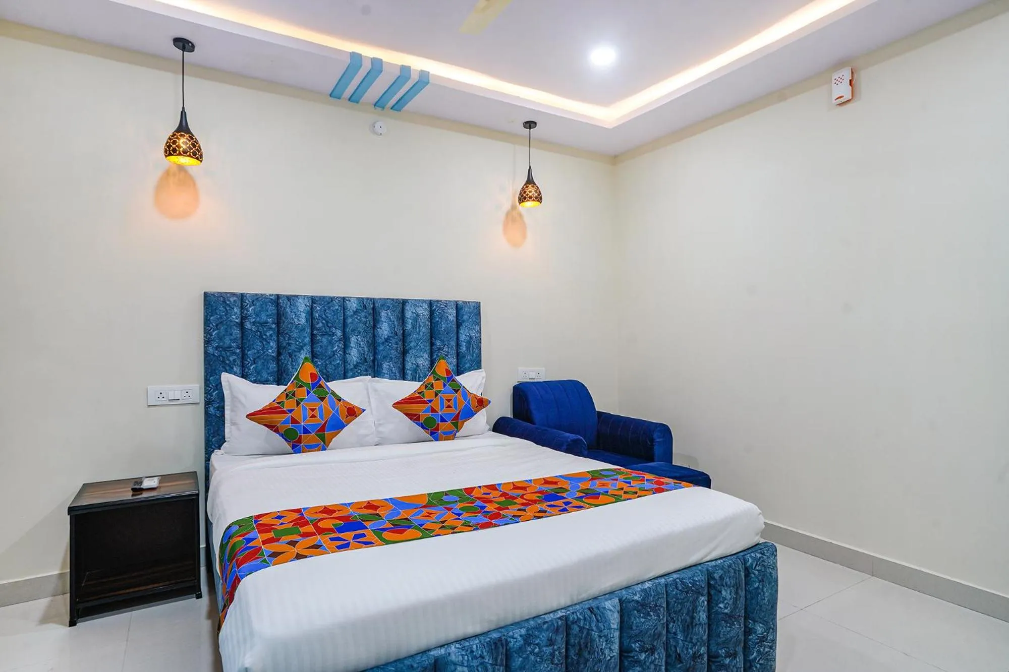 Bed in FabHotel Grand Broholic - Nr Hitech City