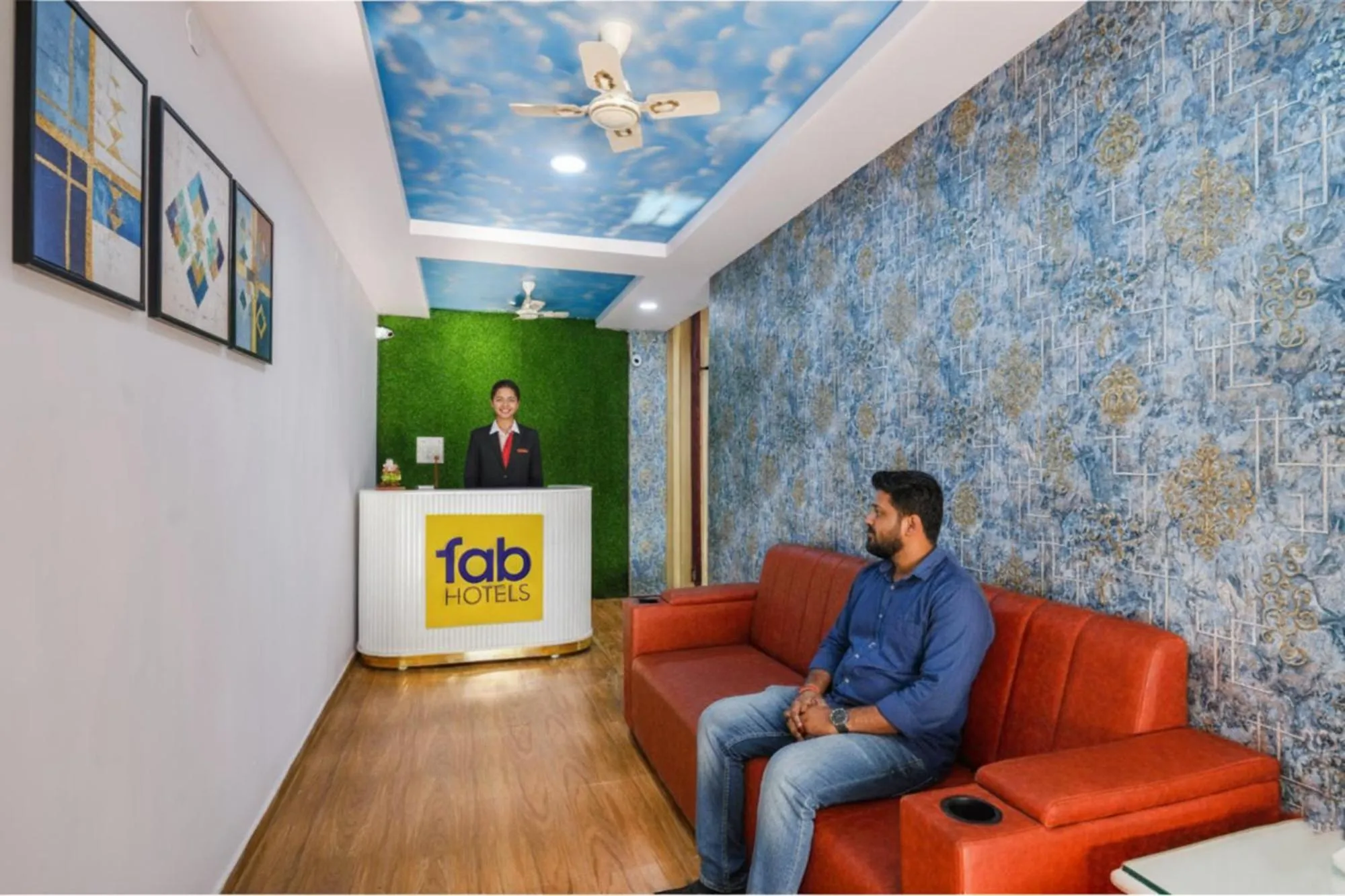 Lobby or reception in FabHotel Grand Broholic - Nr Hitech City
