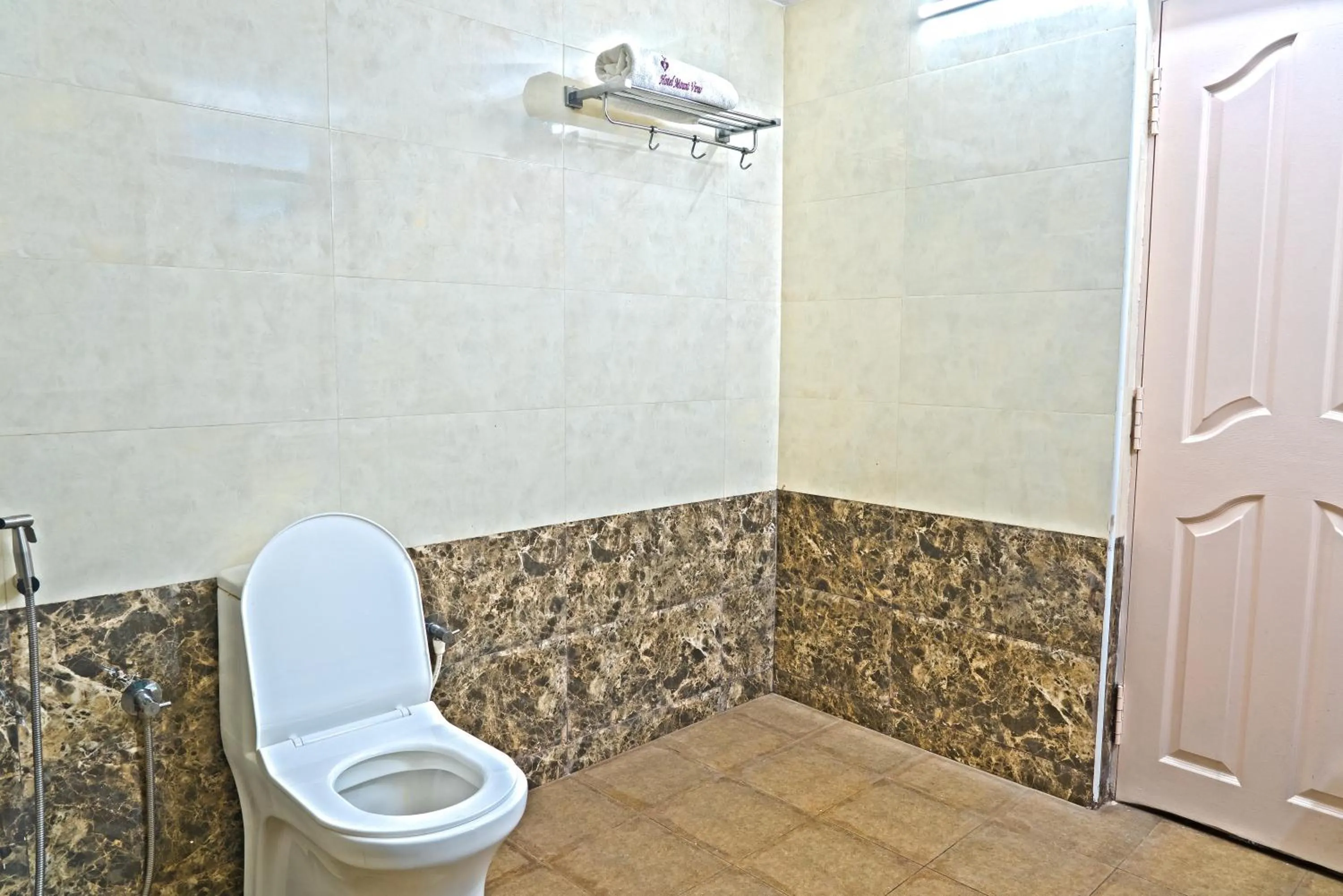 Bathroom in Hotel Mount View