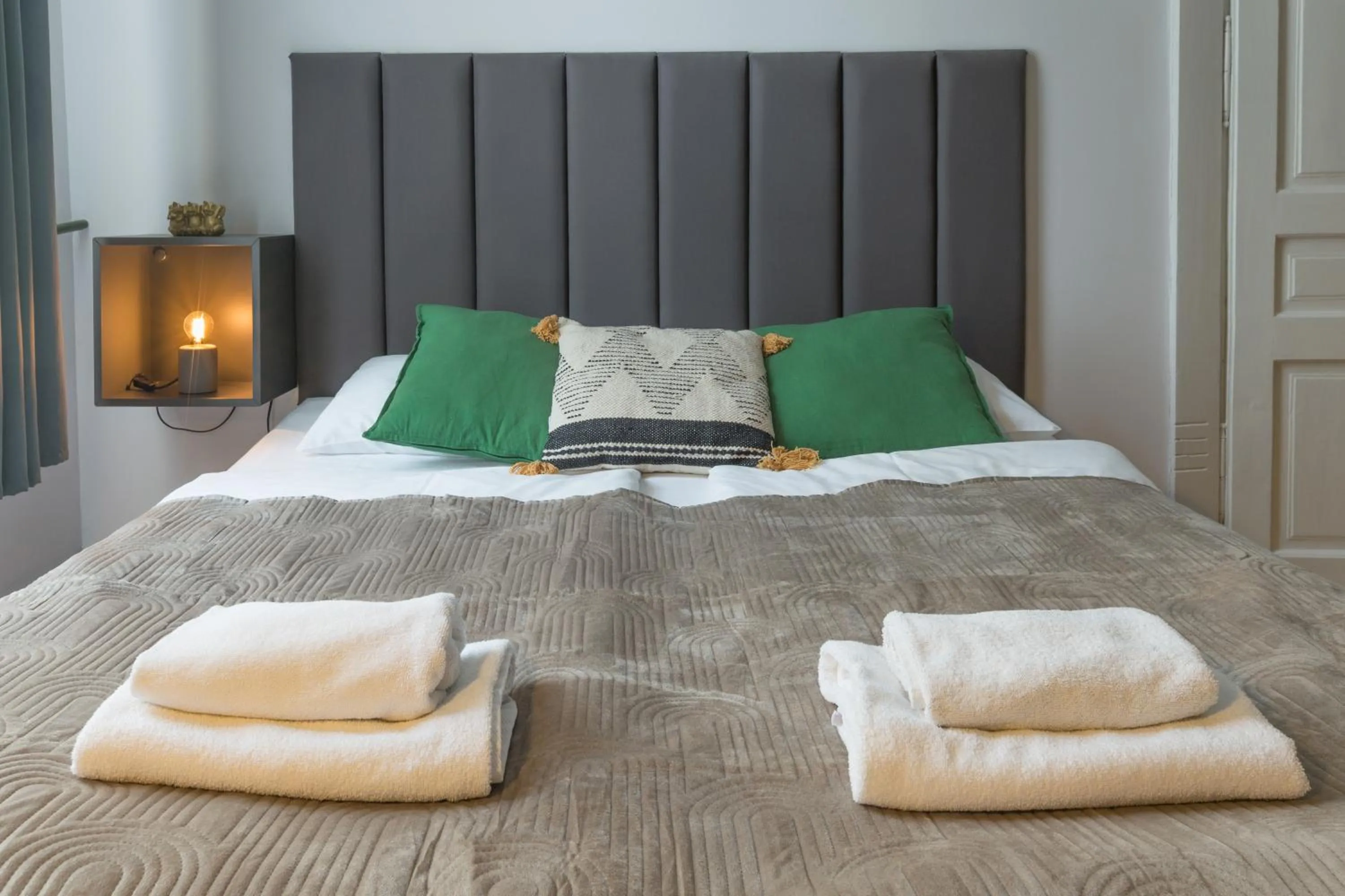 Photo of the whole room, Bed in Wonderful Apartments in the Center of Krakow