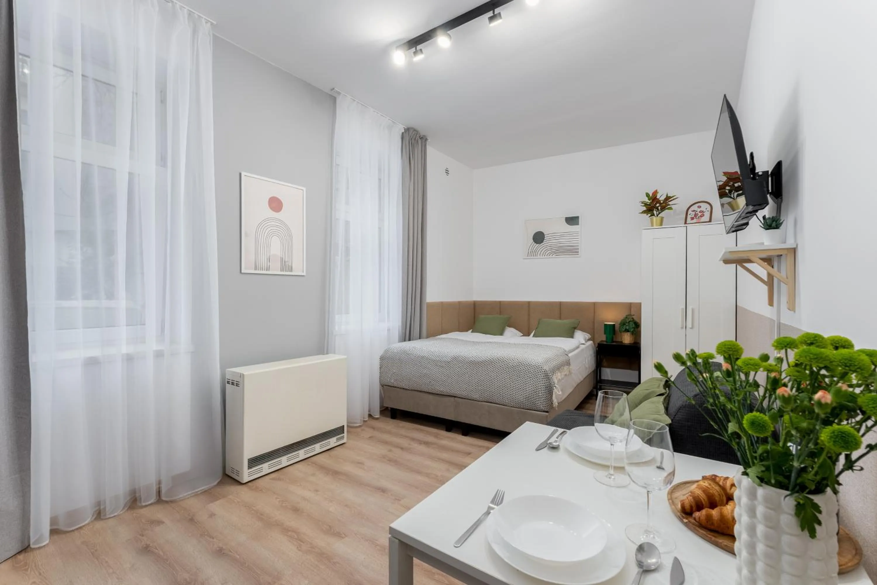 Bed in Wonderful Apartments in the Center of Krakow