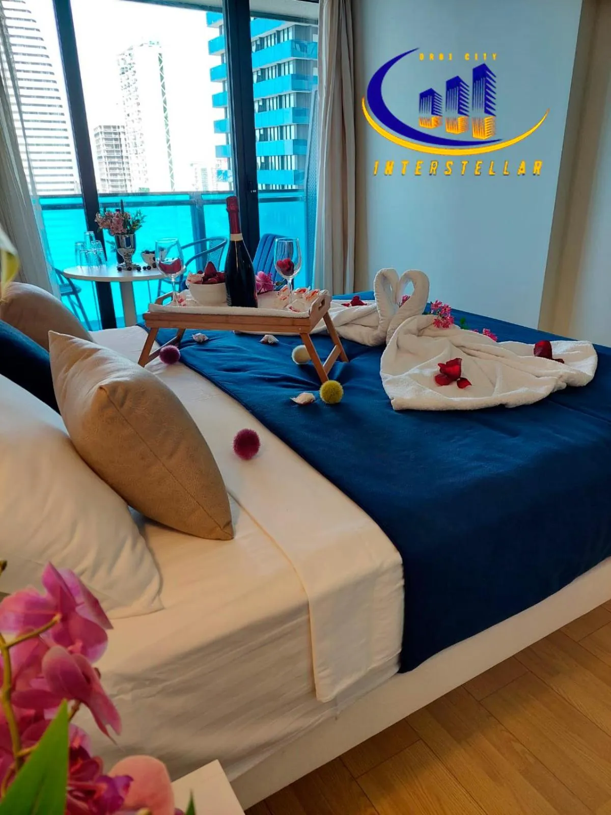 Bed in INTERSTELLAR ☆ ORBI CITY