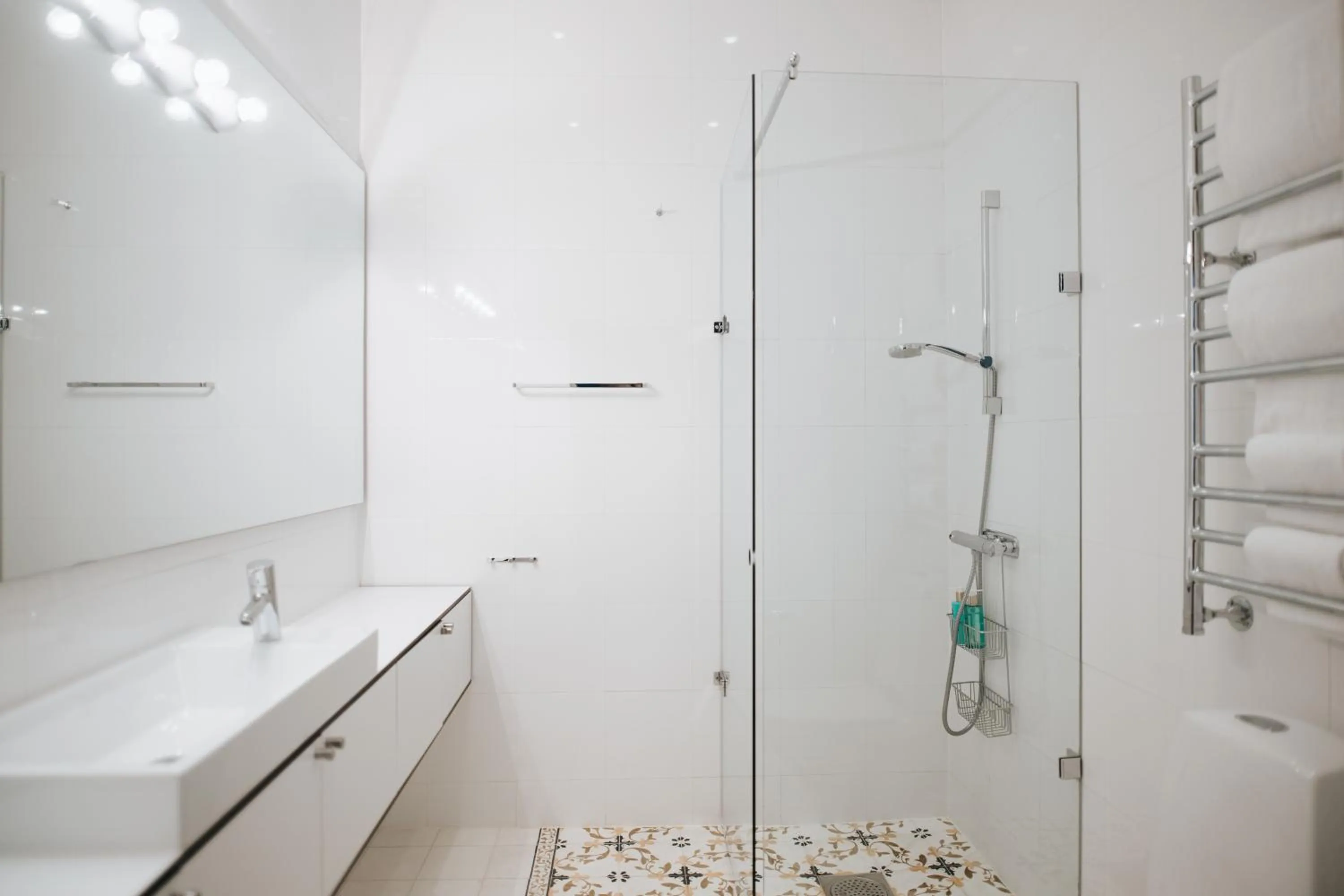 Shower in Guldgränd