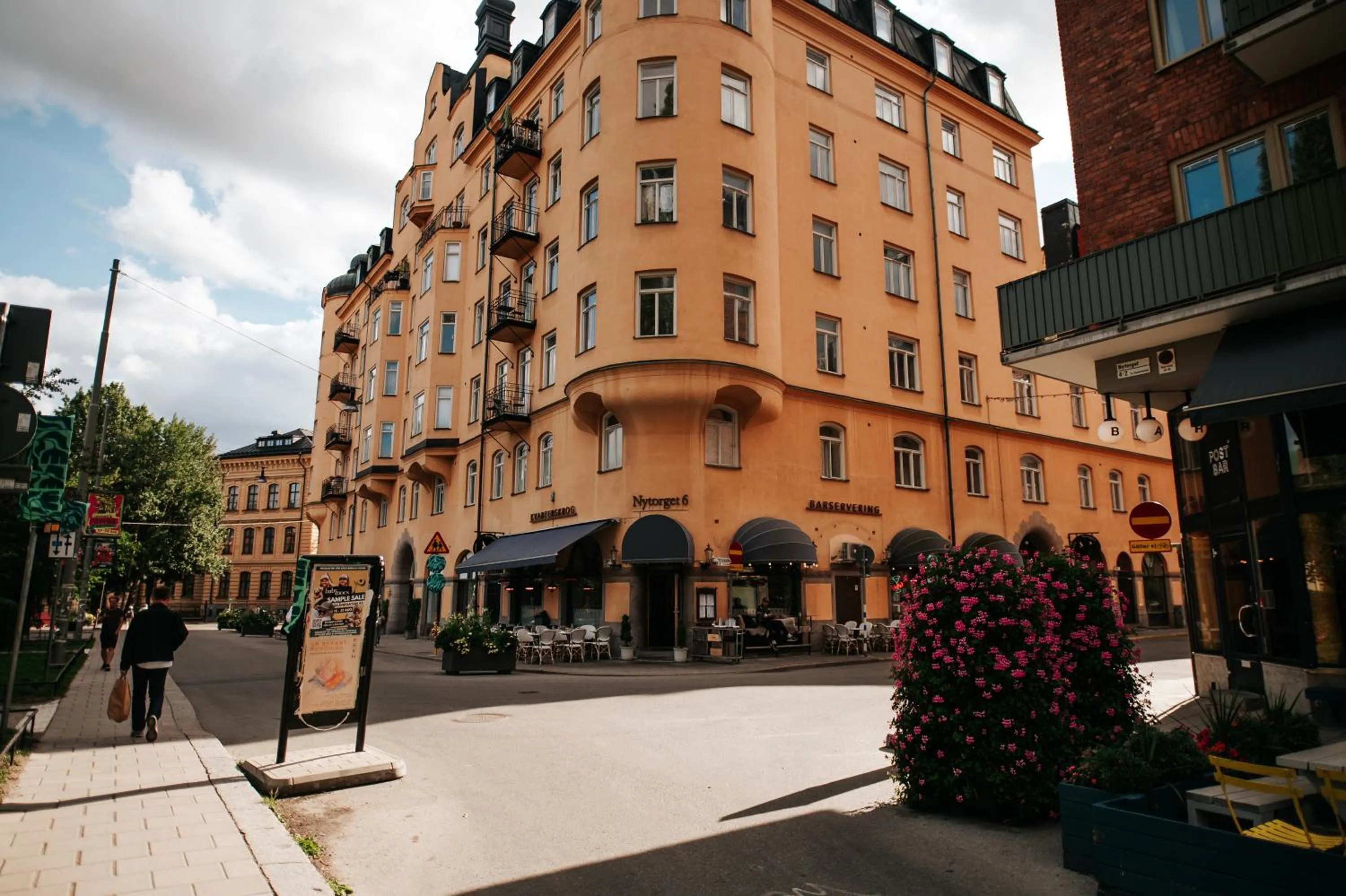 Nearby landmark in Guldgränd