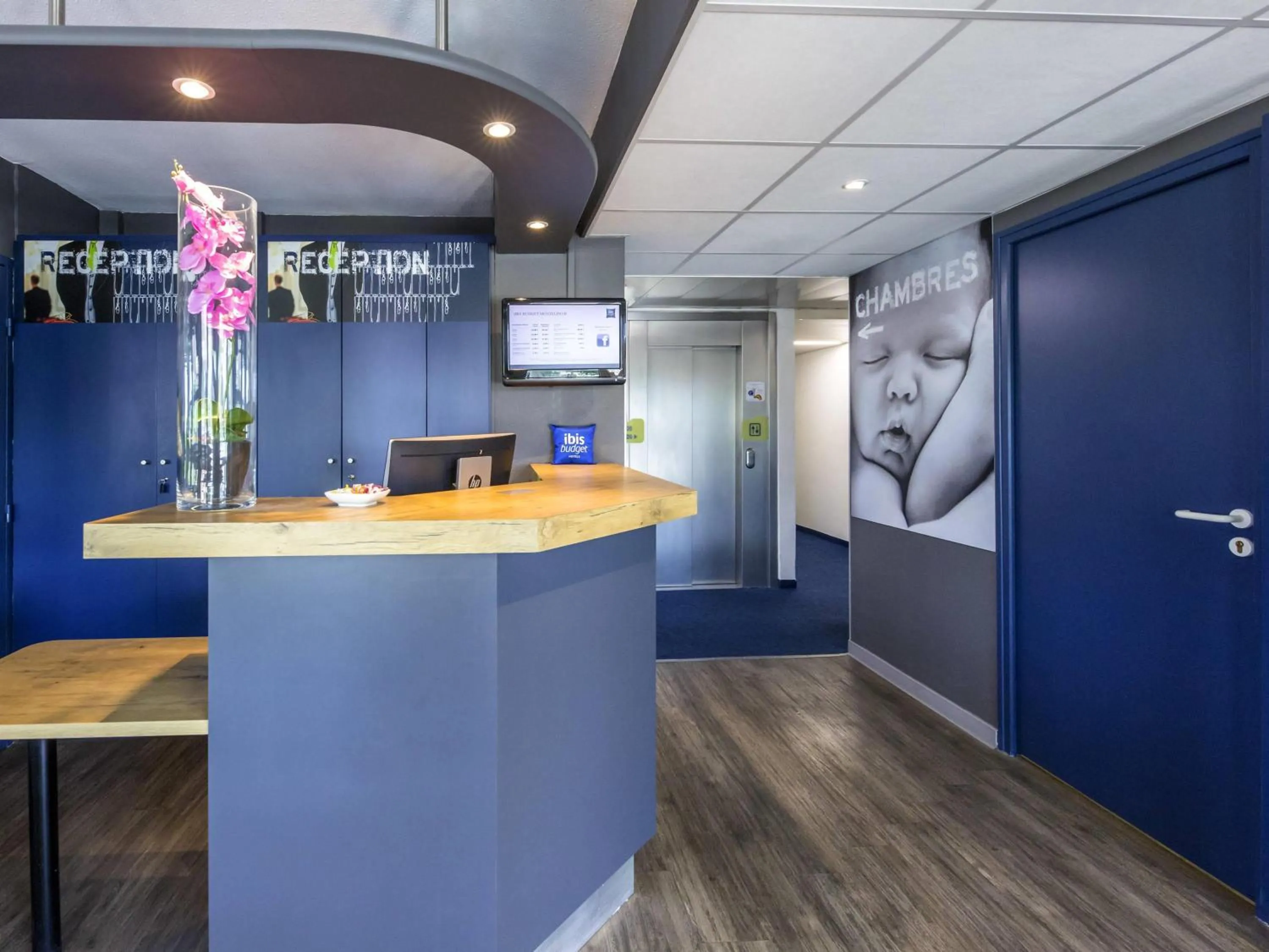 Property building in Ibis Budget Montelimar