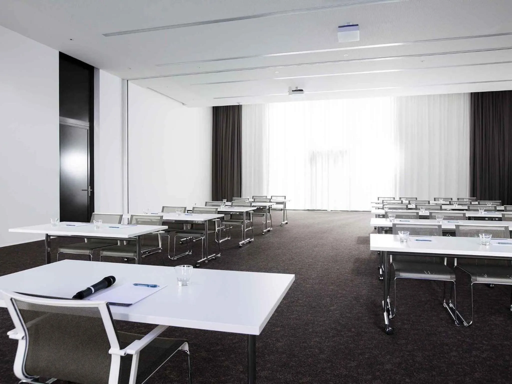 Meeting/conference room in Novotel Basel City