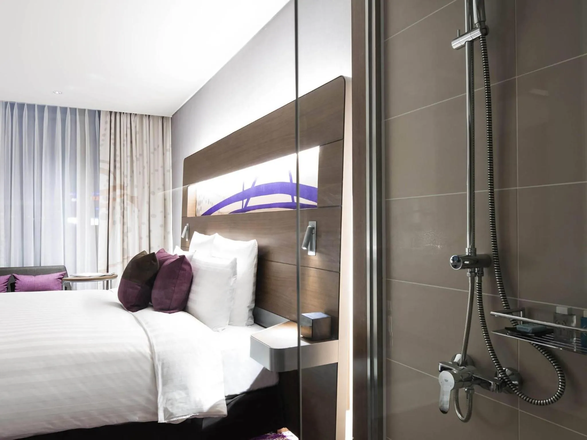 Bedroom, Bed in Novotel Ambassador Suwon