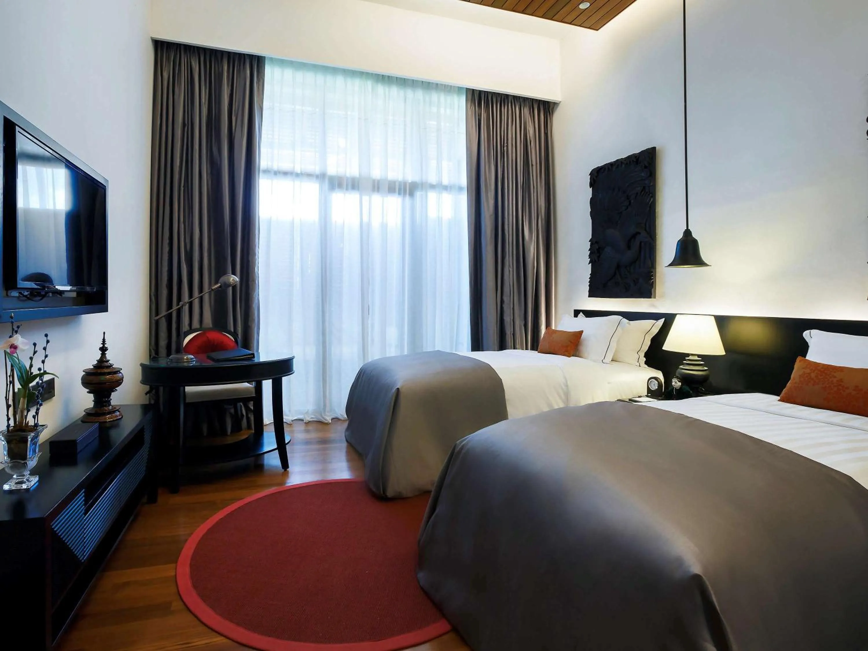 Photo of the whole room, Bed in The Lake Garden Nay Pyi Taw - MGallery Collection