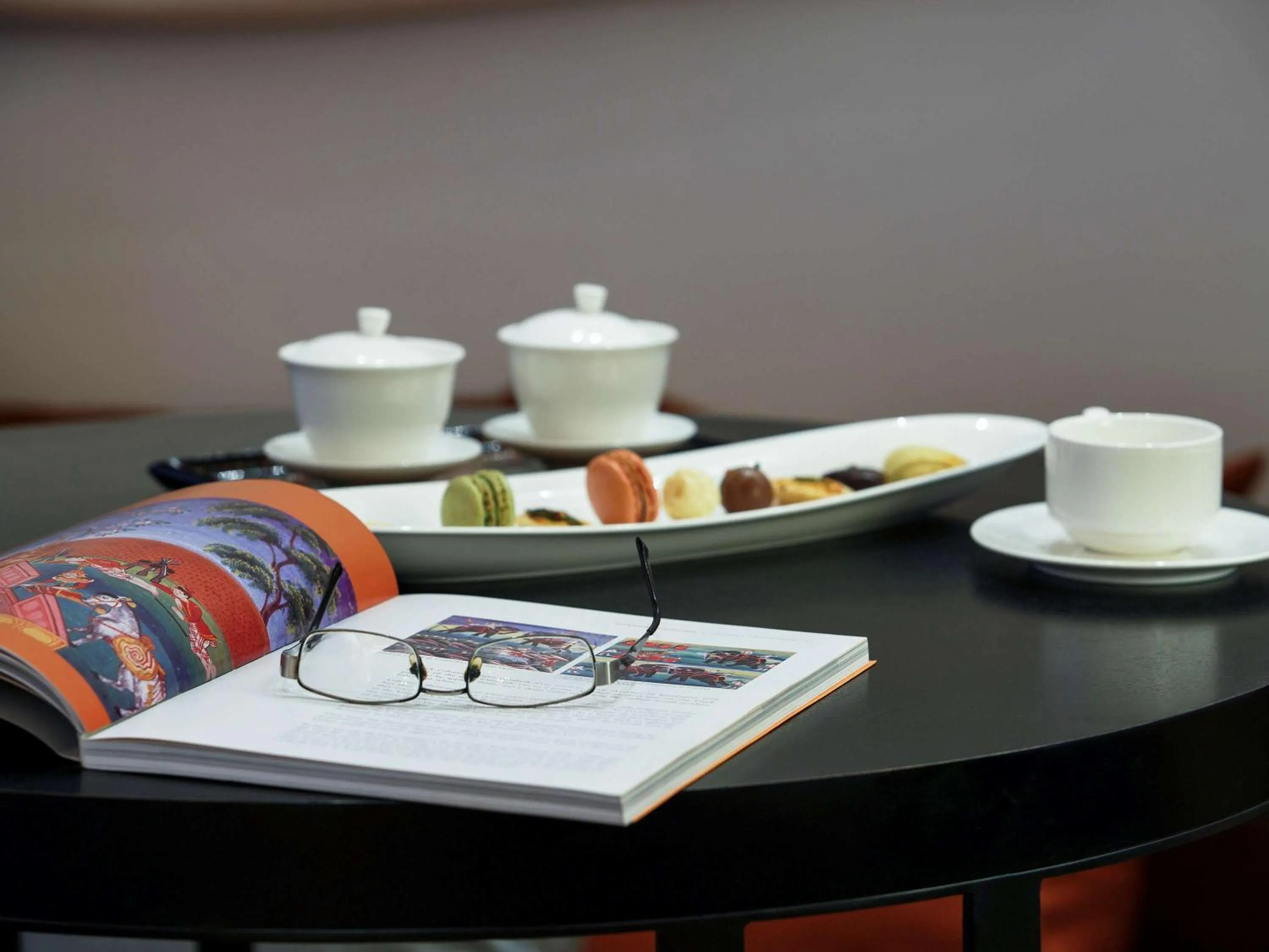 Lounge or bar in The Lake Garden Nay Pyi Taw - MGallery Collection