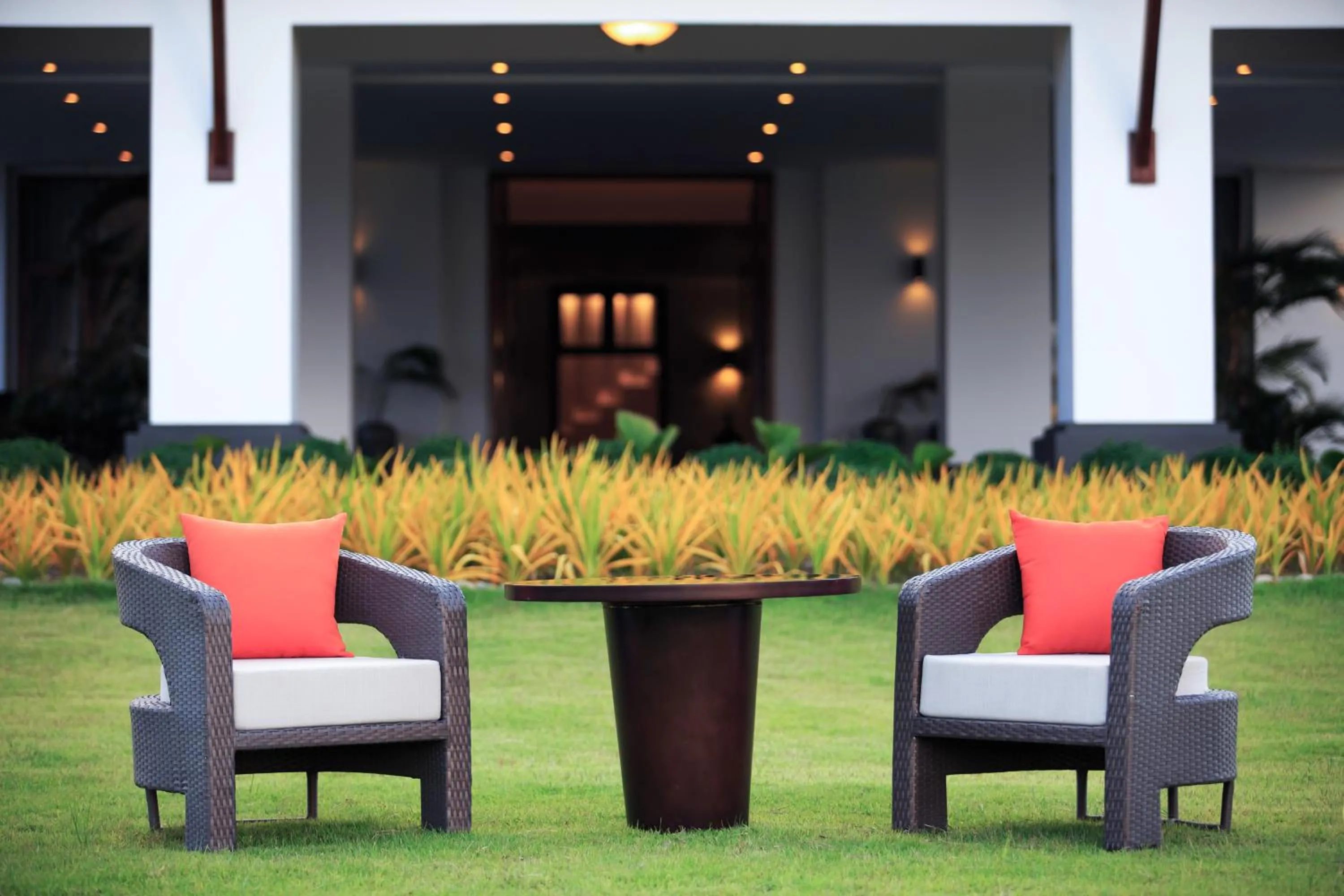 Facade/entrance in The Lake Garden Nay Pyi Taw - MGallery Collection