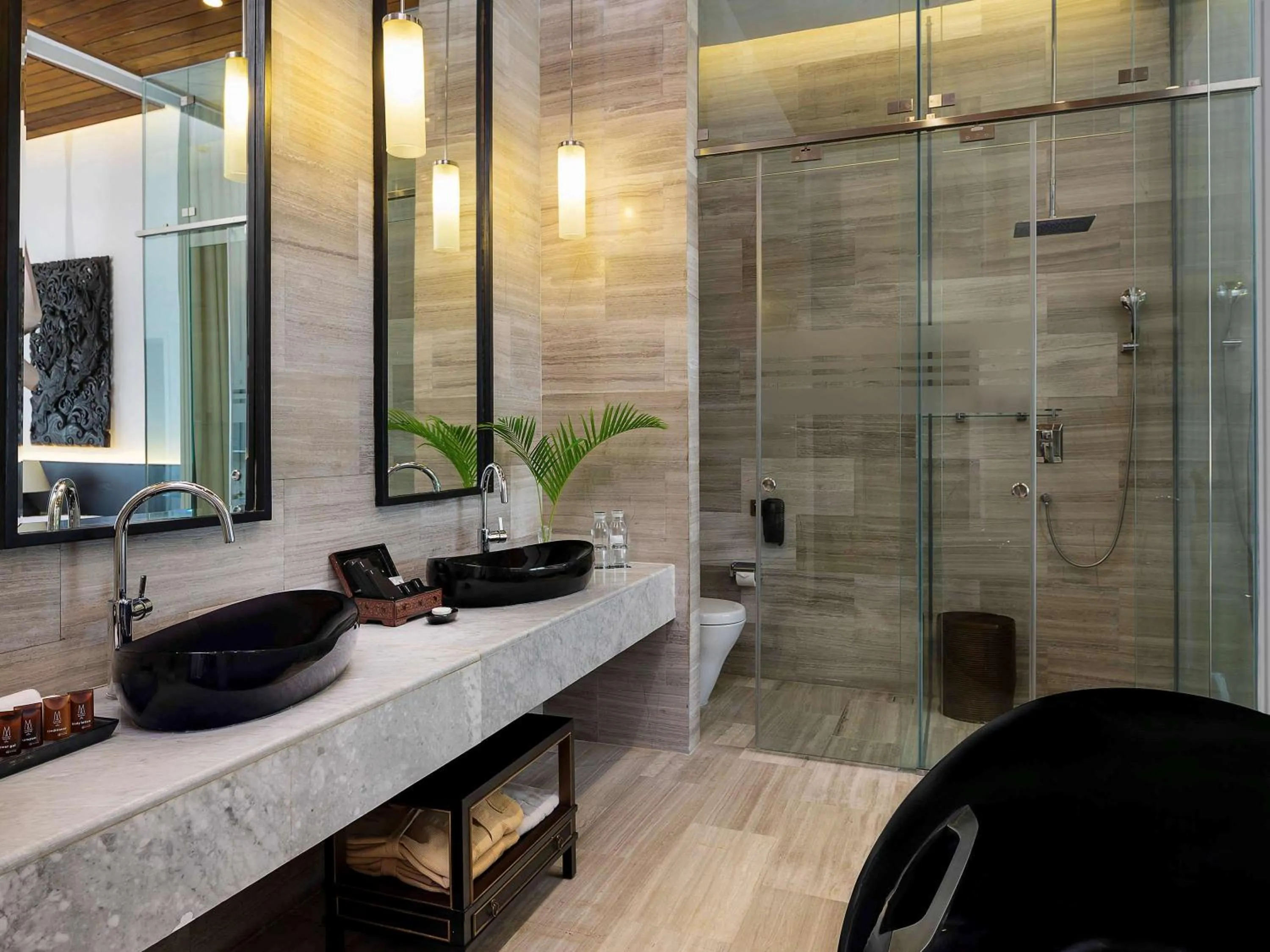 Photo of the whole room, Bathroom in The Lake Garden Nay Pyi Taw - MGallery Collection