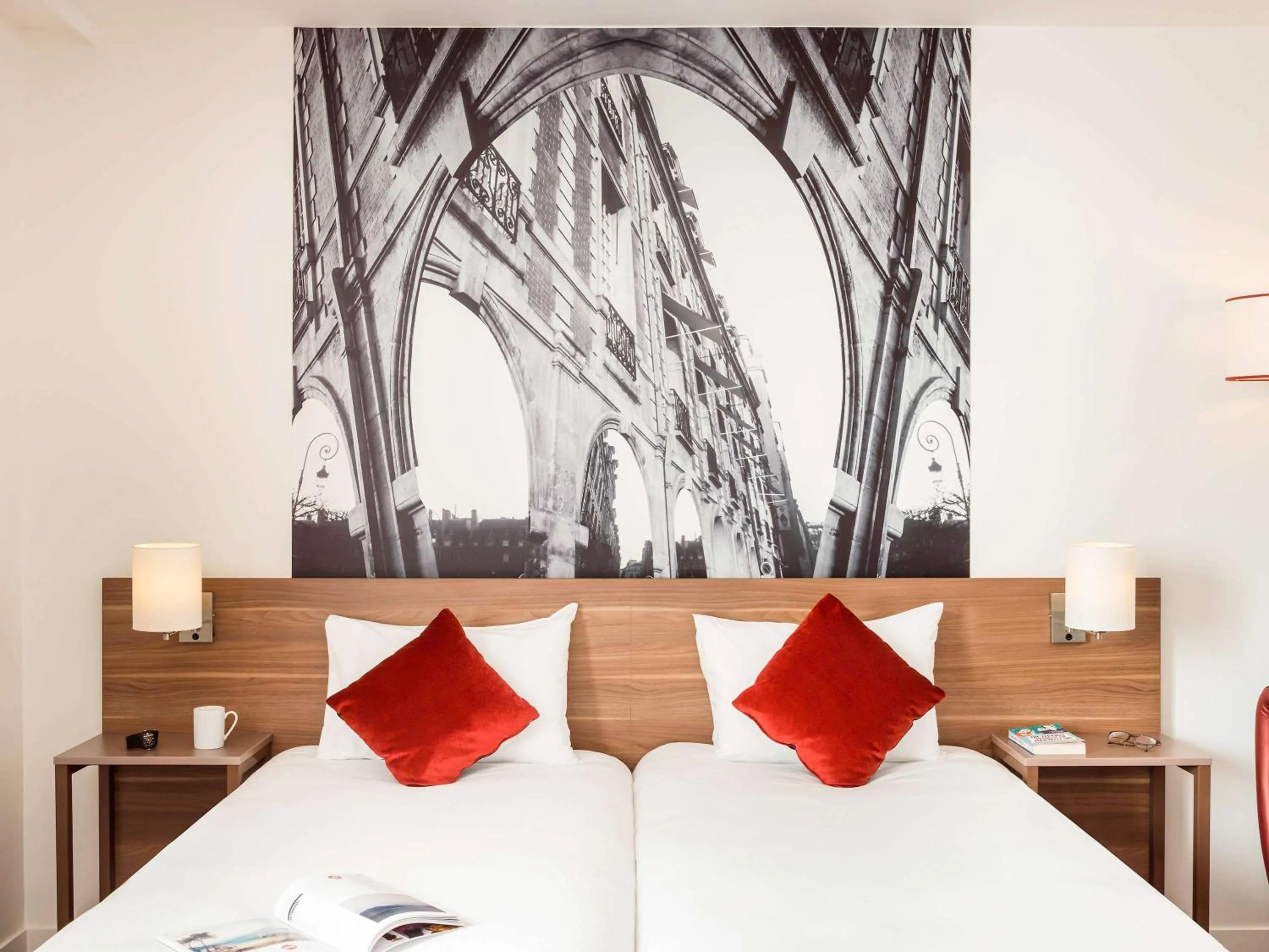 Twin Studio in Aparthotel Adagio La Defense Courbevoie