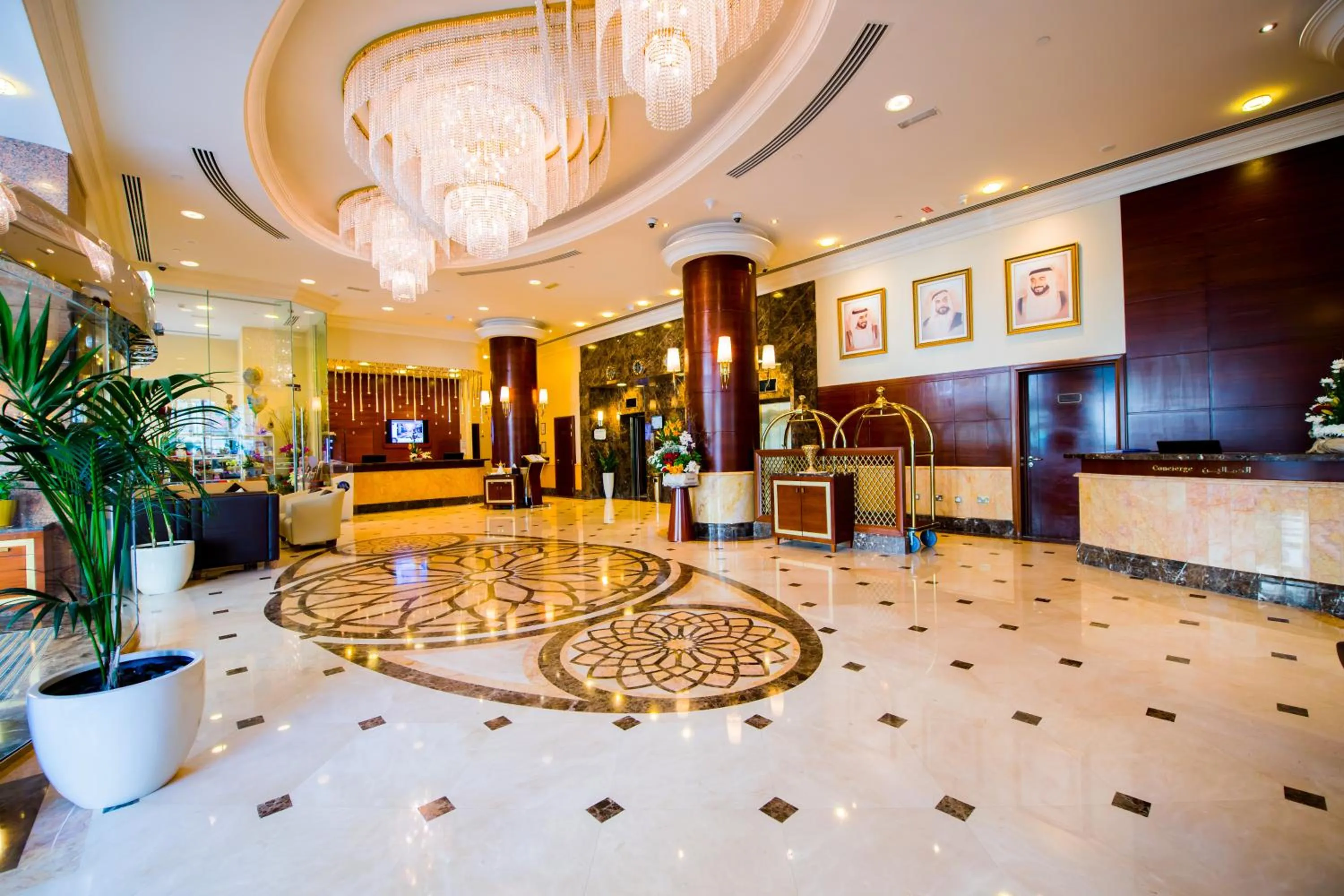 Lobby or reception in Grand Mercure Majlis Residences Abu Dhabi