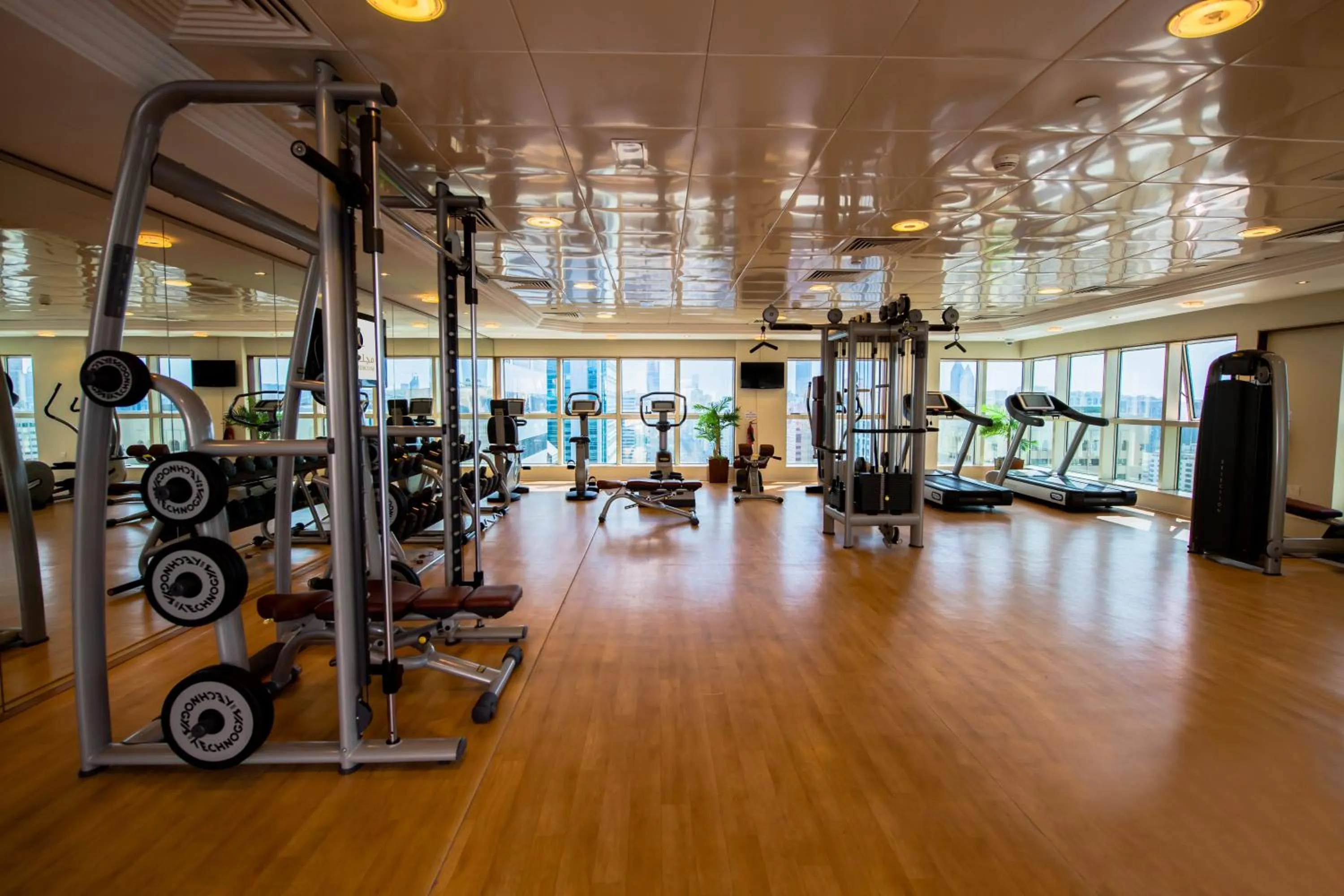 Fitness centre/facilities in Grand Mercure Majlis Residences Abu Dhabi