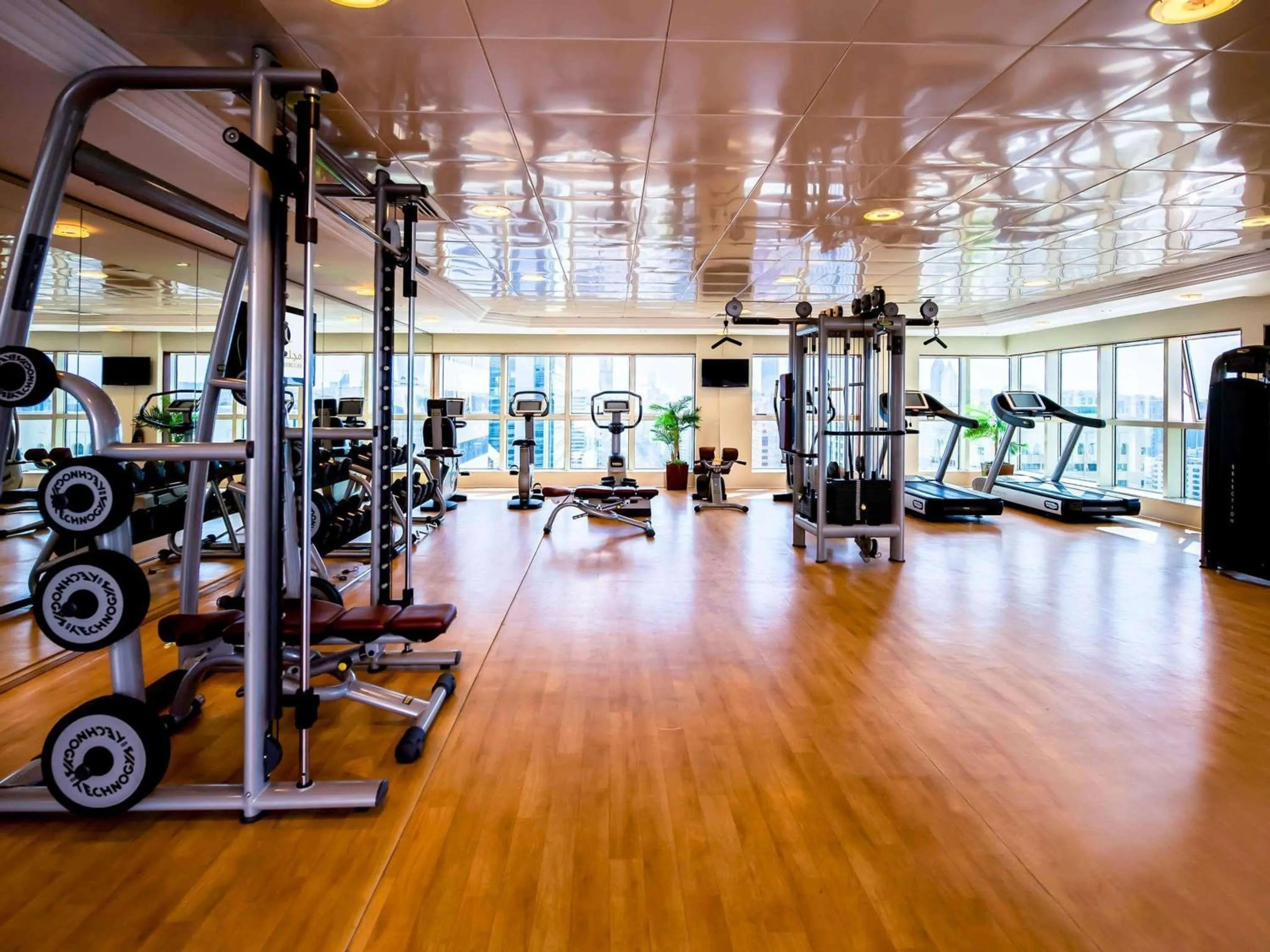 Fitness centre/facilities in Grand Mercure Majlis Residences Abu Dhabi