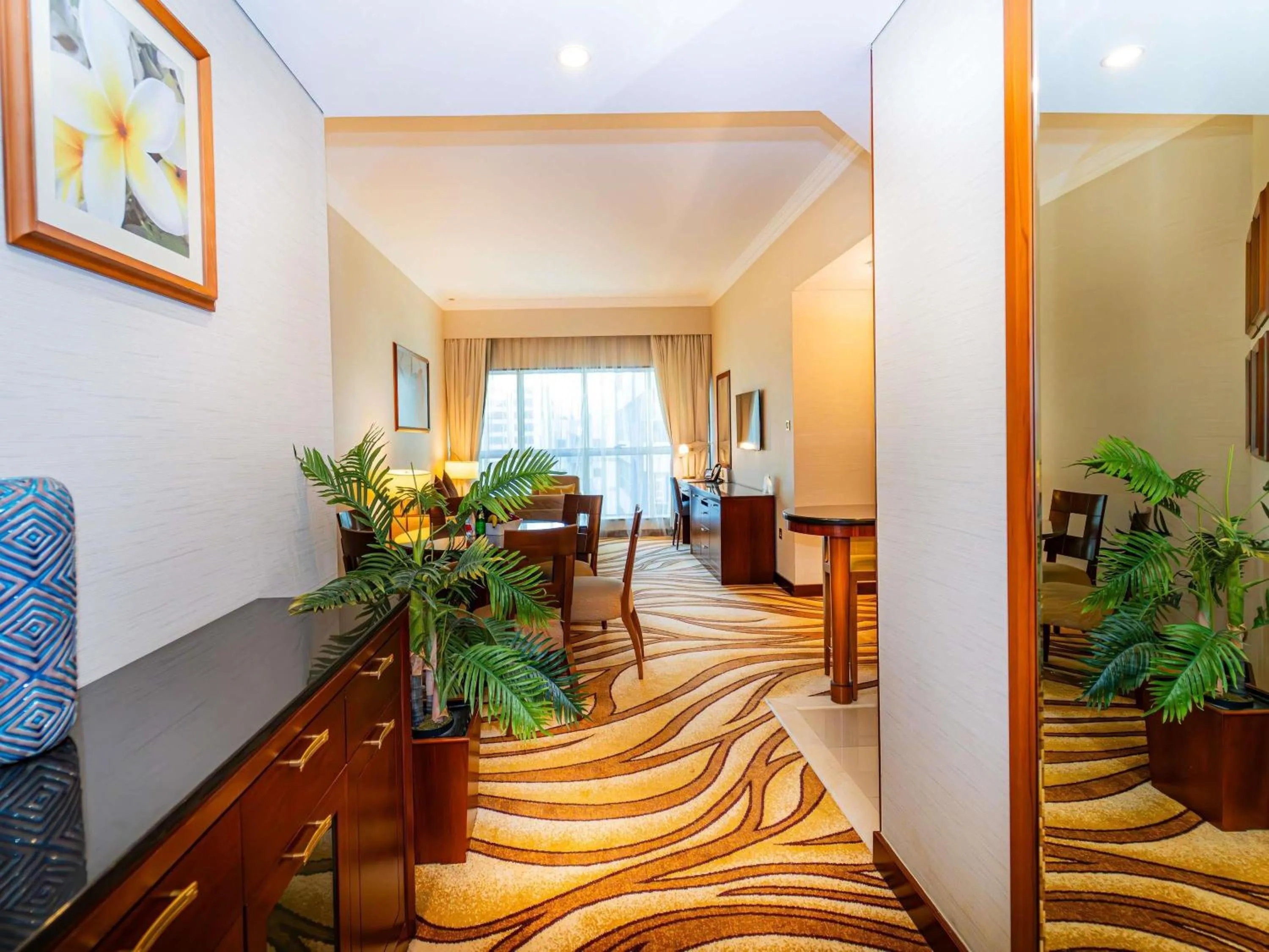 Bedroom in Grand Mercure Majlis Residences Abu Dhabi