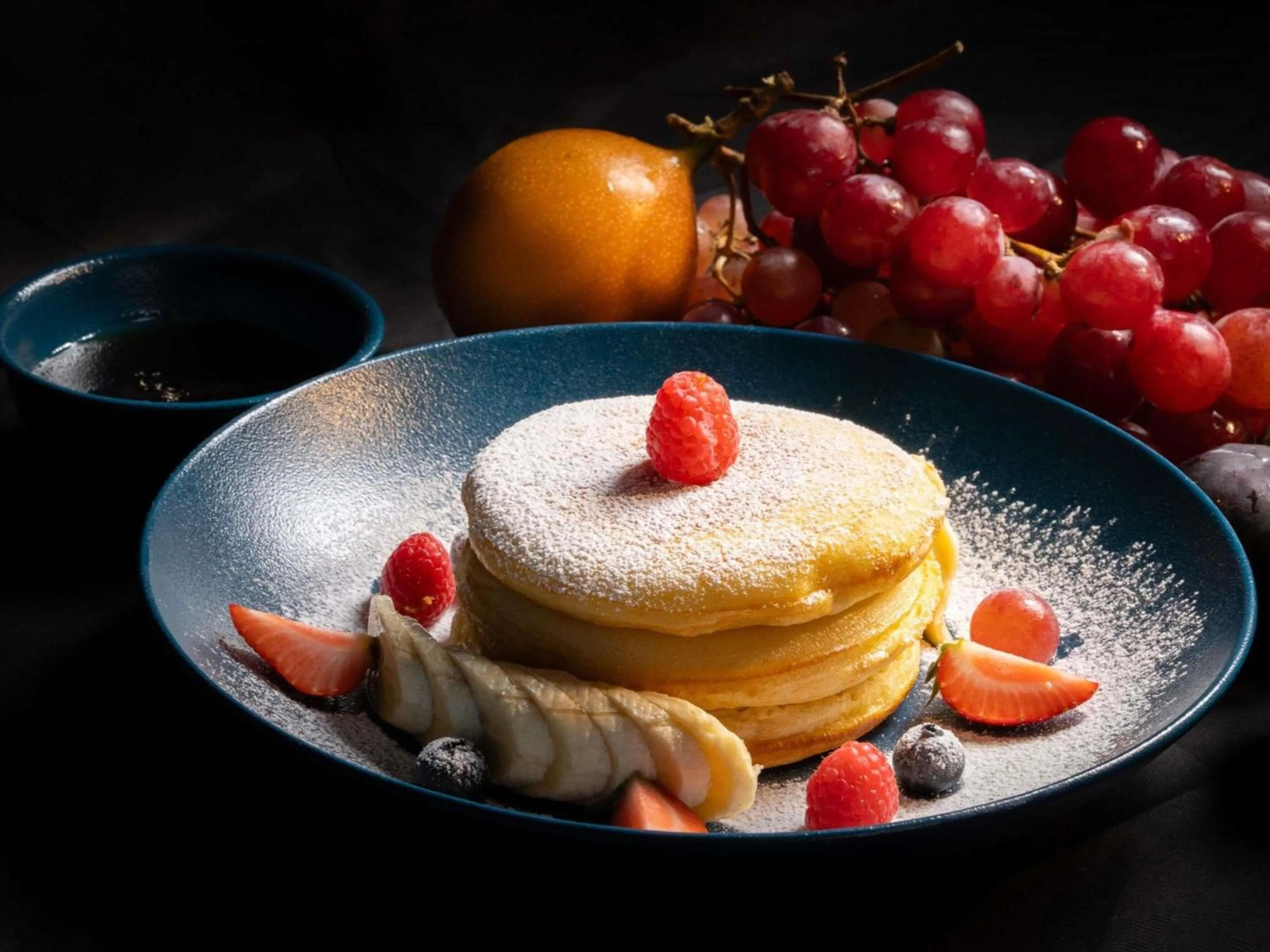 Restaurant/places to eat in Grand Mercure Majlis Residences Abu Dhabi