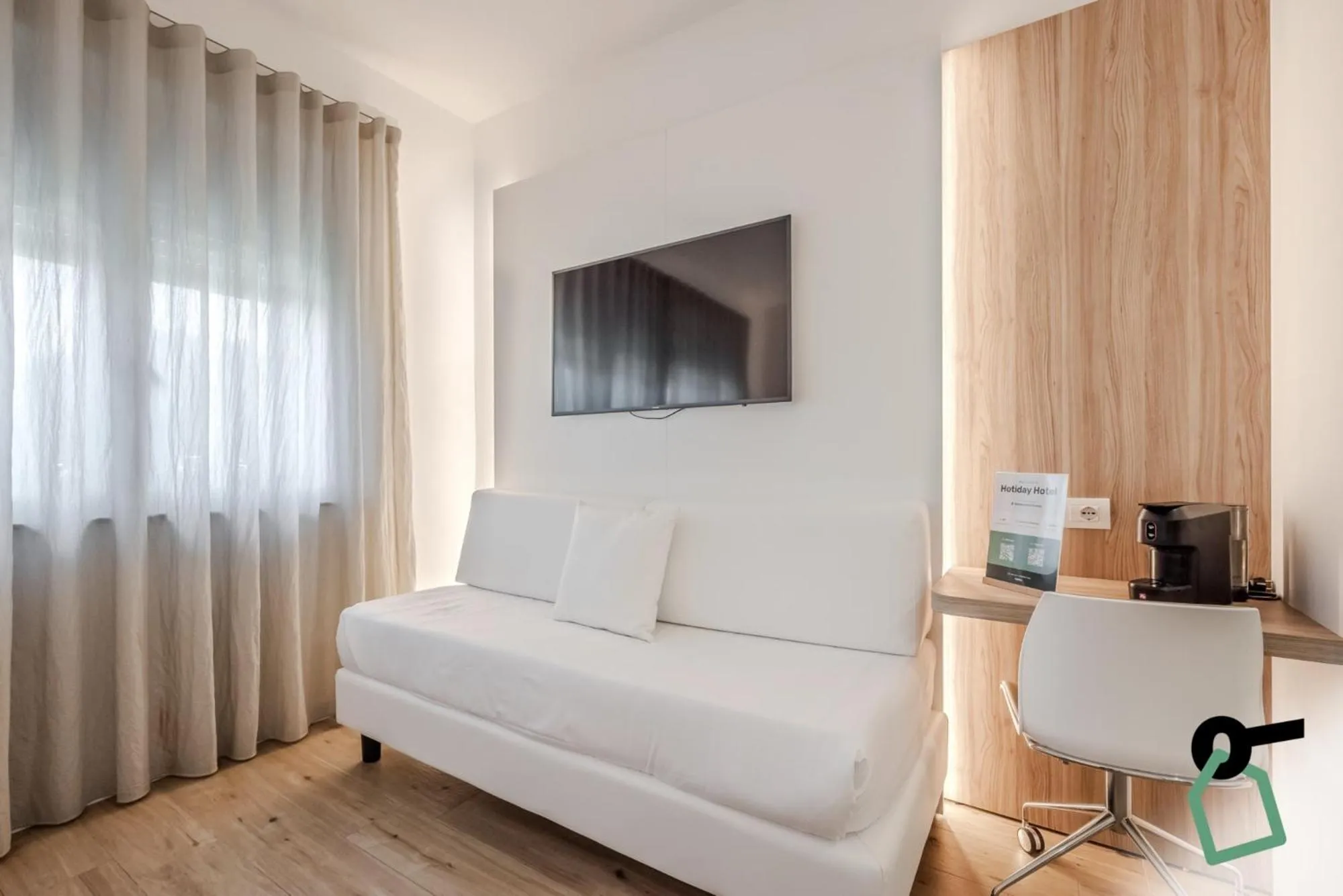 Bed in HOTIDAY Room Collection - Tirrenia