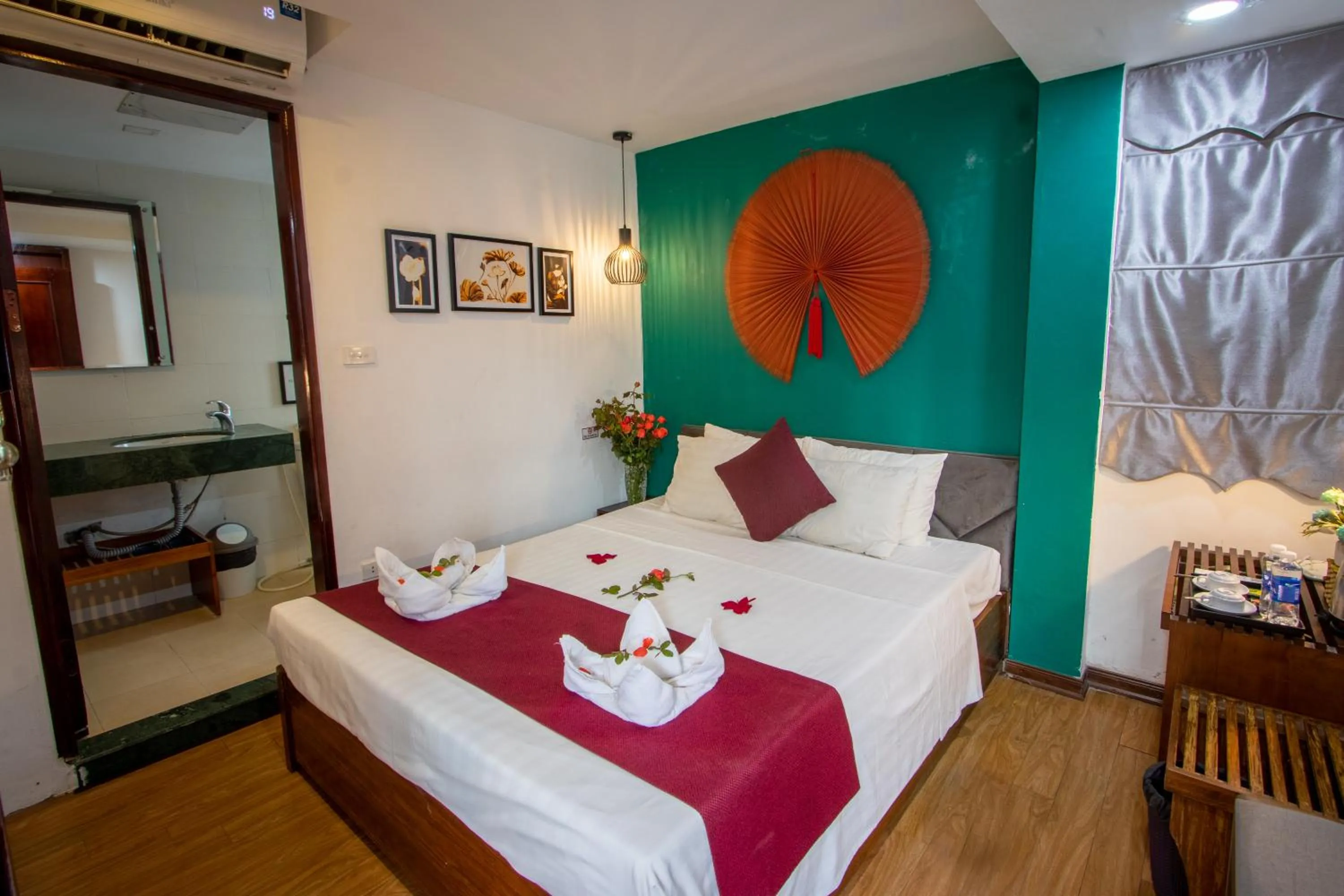 Bed in NT Elysian hotel