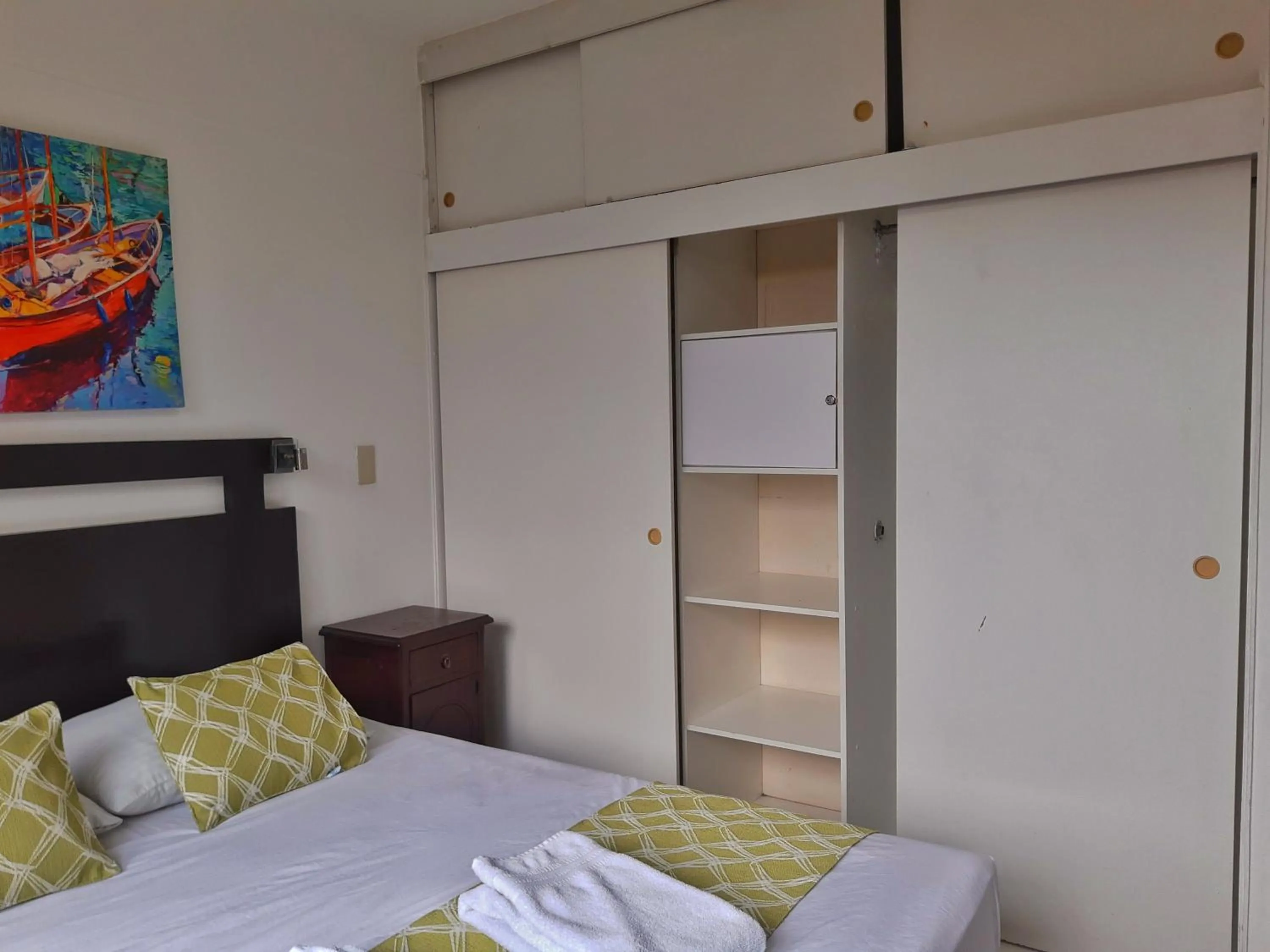 Bed in Suites & Apartments San Benito - Zona Rosa