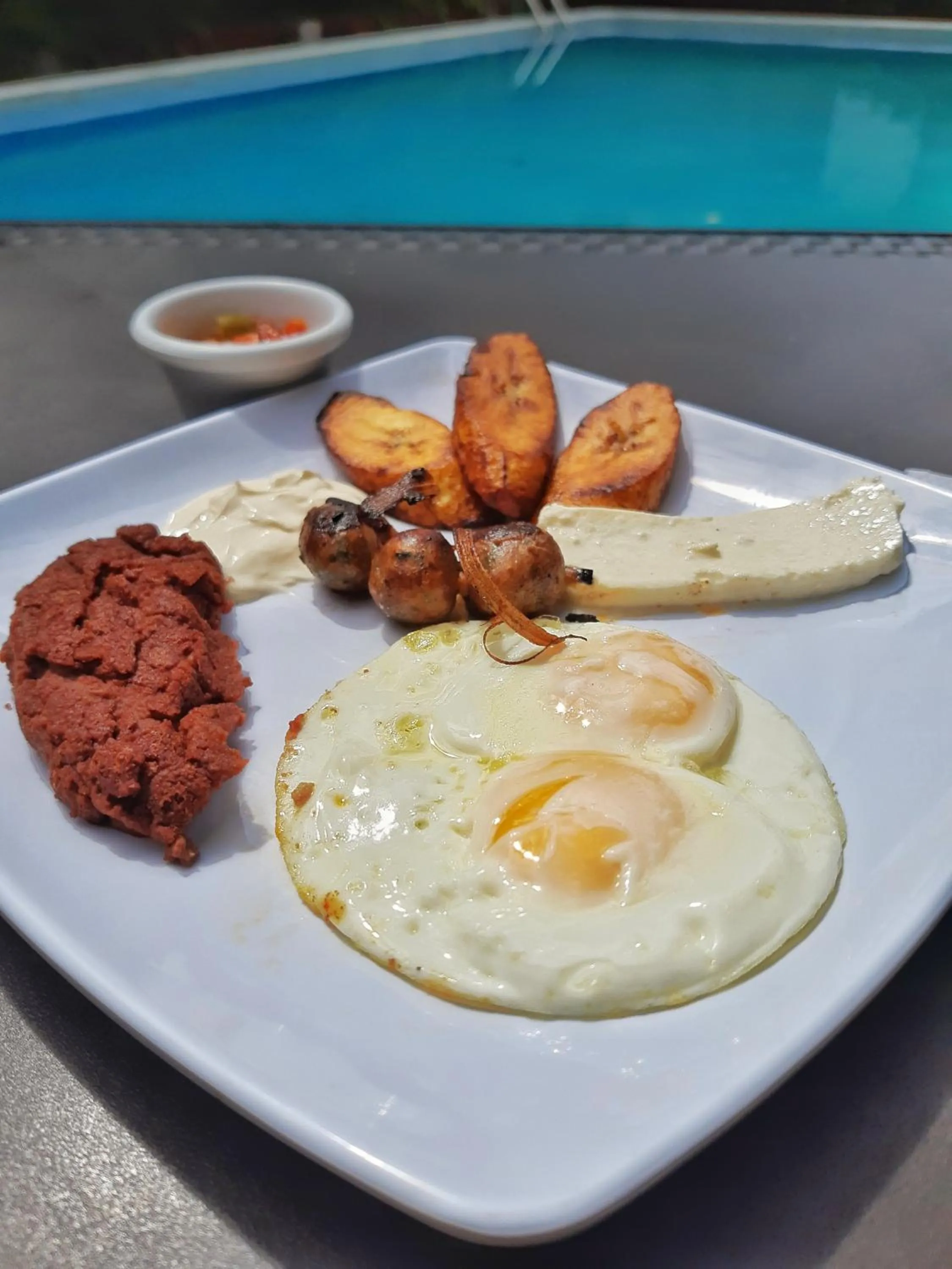 Food and drinks in Suites & Apartments San Benito - Zona Rosa