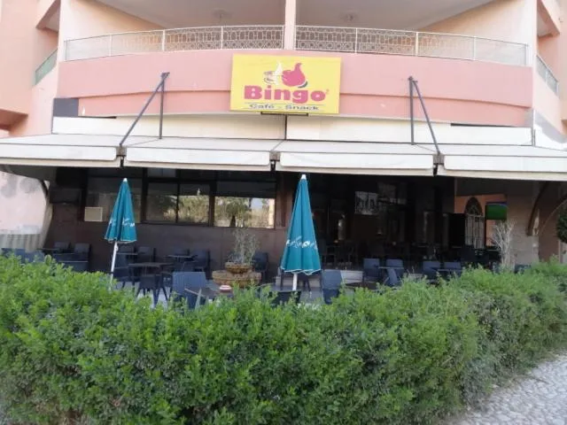 Manis Apartment Set in a Hotel Area