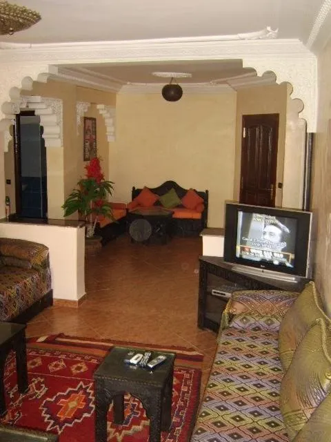 Manis Apartment Set in a Hotel Area