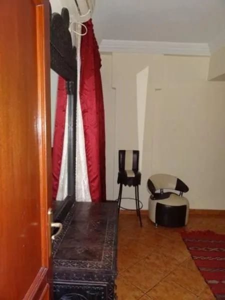 Property building in Manis Apartment Set in a Hotel Area