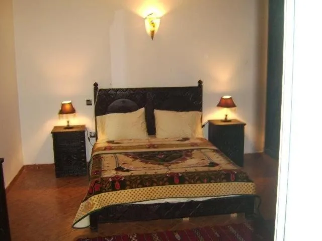 Bed in Manis Apartment Set in a Hotel Area