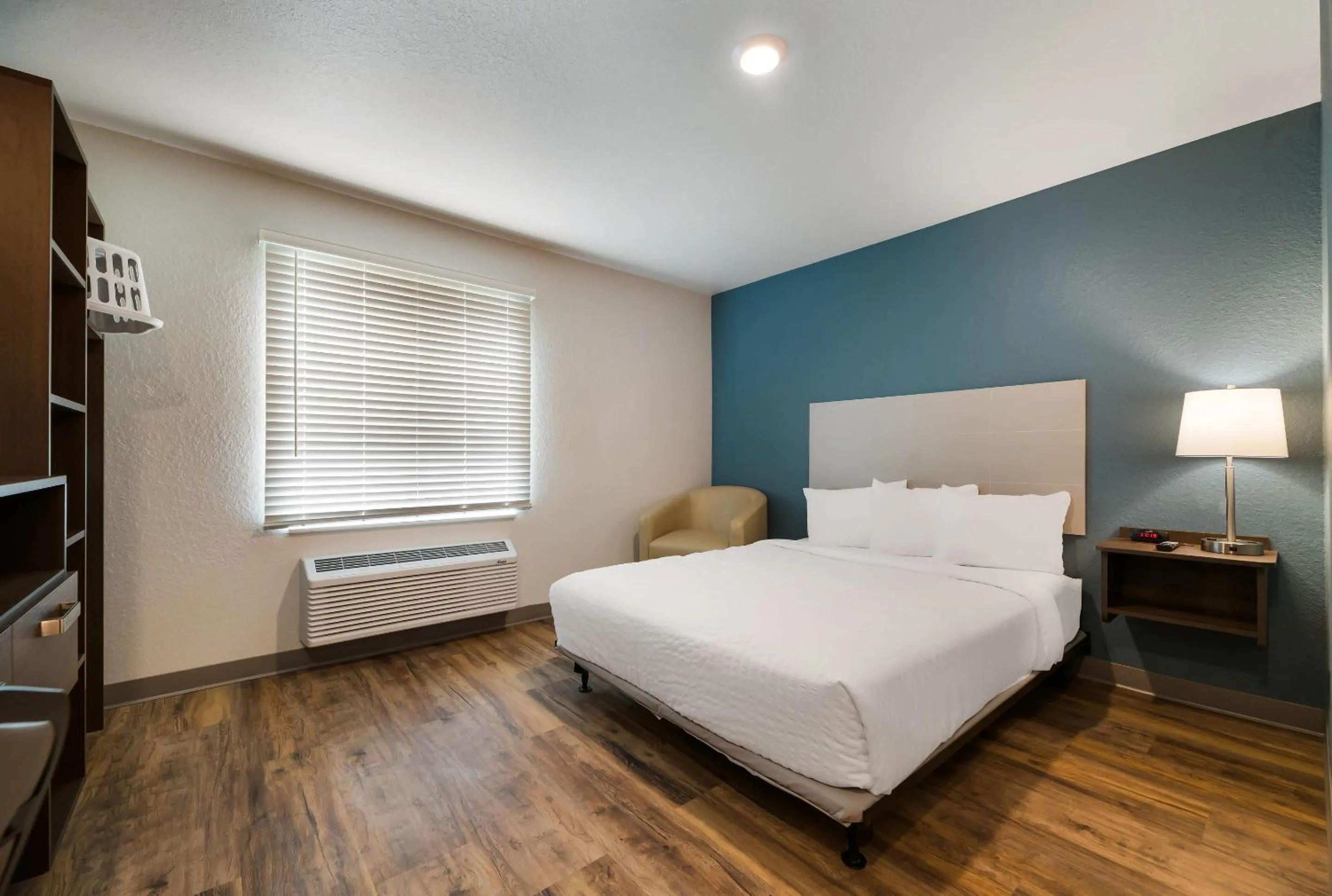 Bedroom, Bed in WoodSpring Suites Cocoa Beach - Rockledge