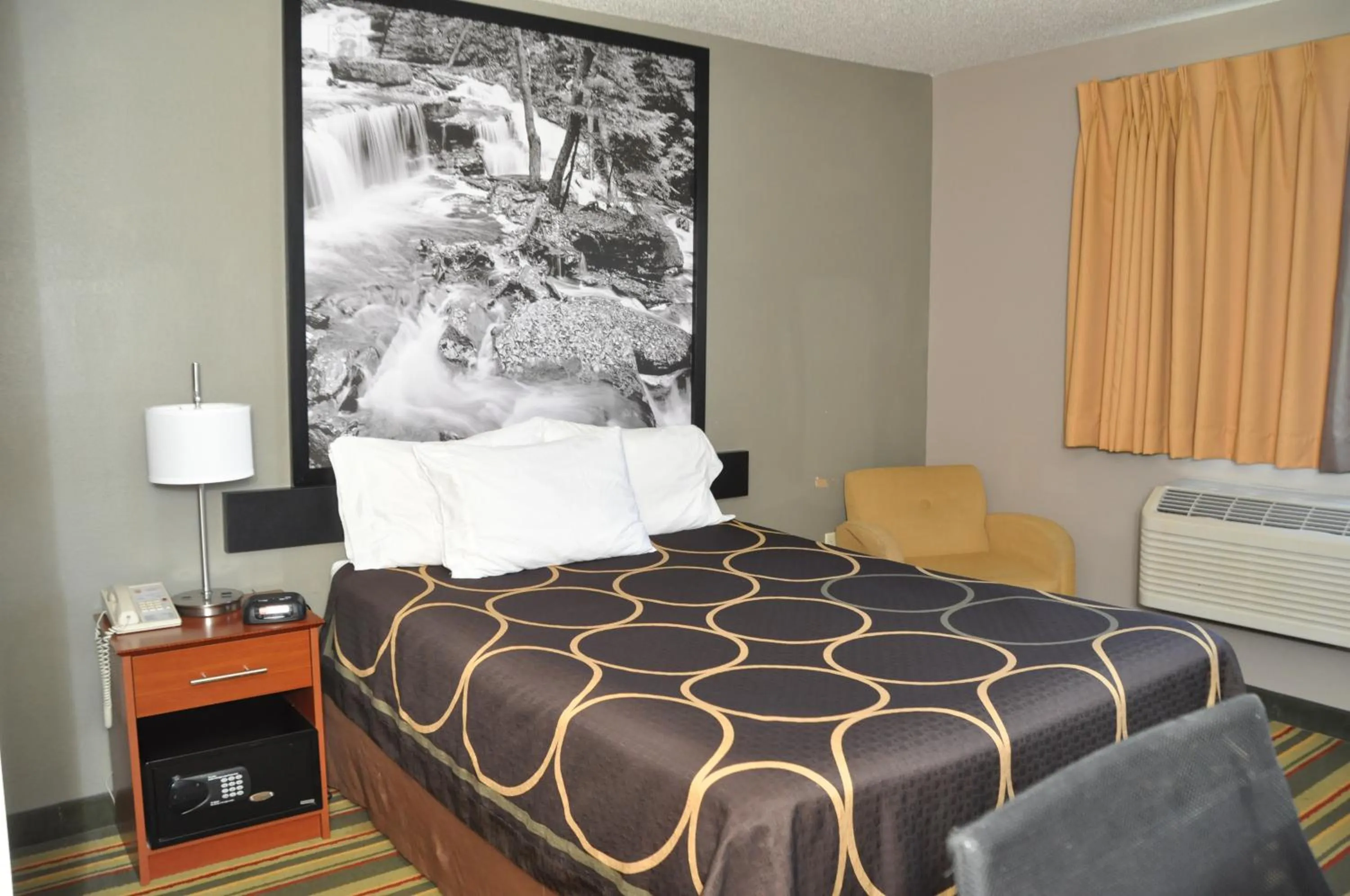 Bed in Super 8 by Wyndham Clearfield