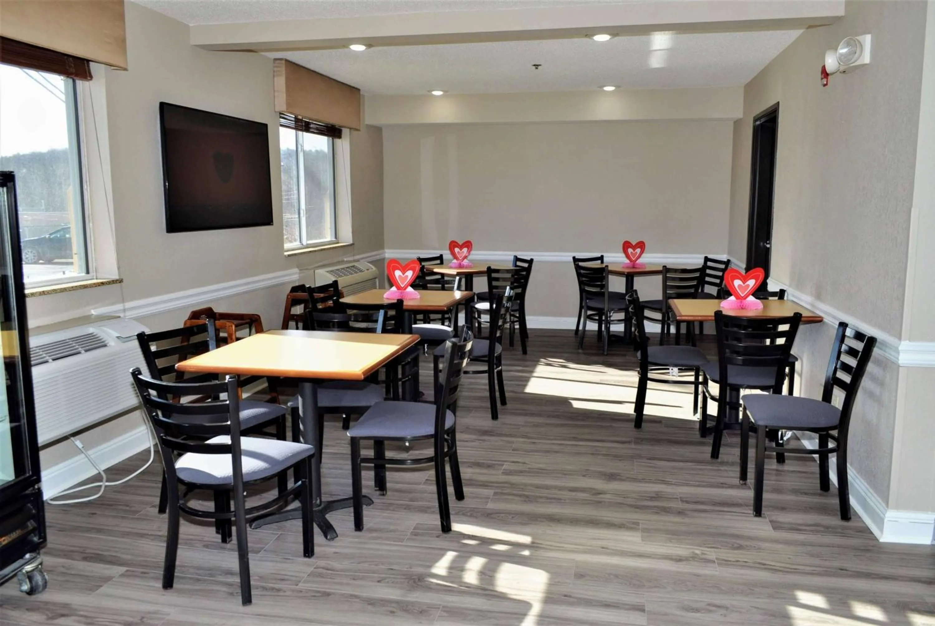 Breakfast in Super 8 by Wyndham Clearfield