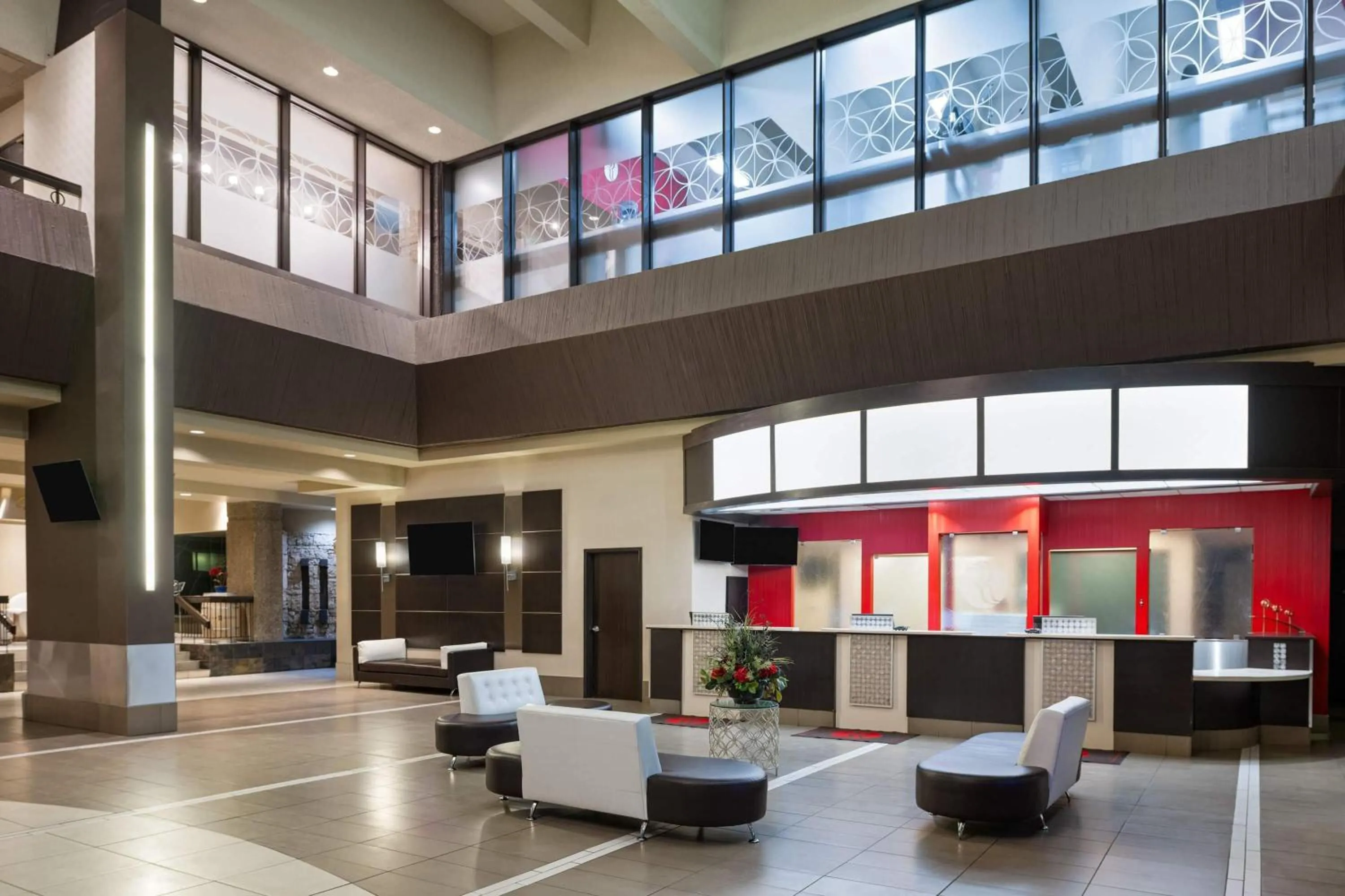 Lobby or reception in Ramada Plaza by Wyndham Regina Downtown