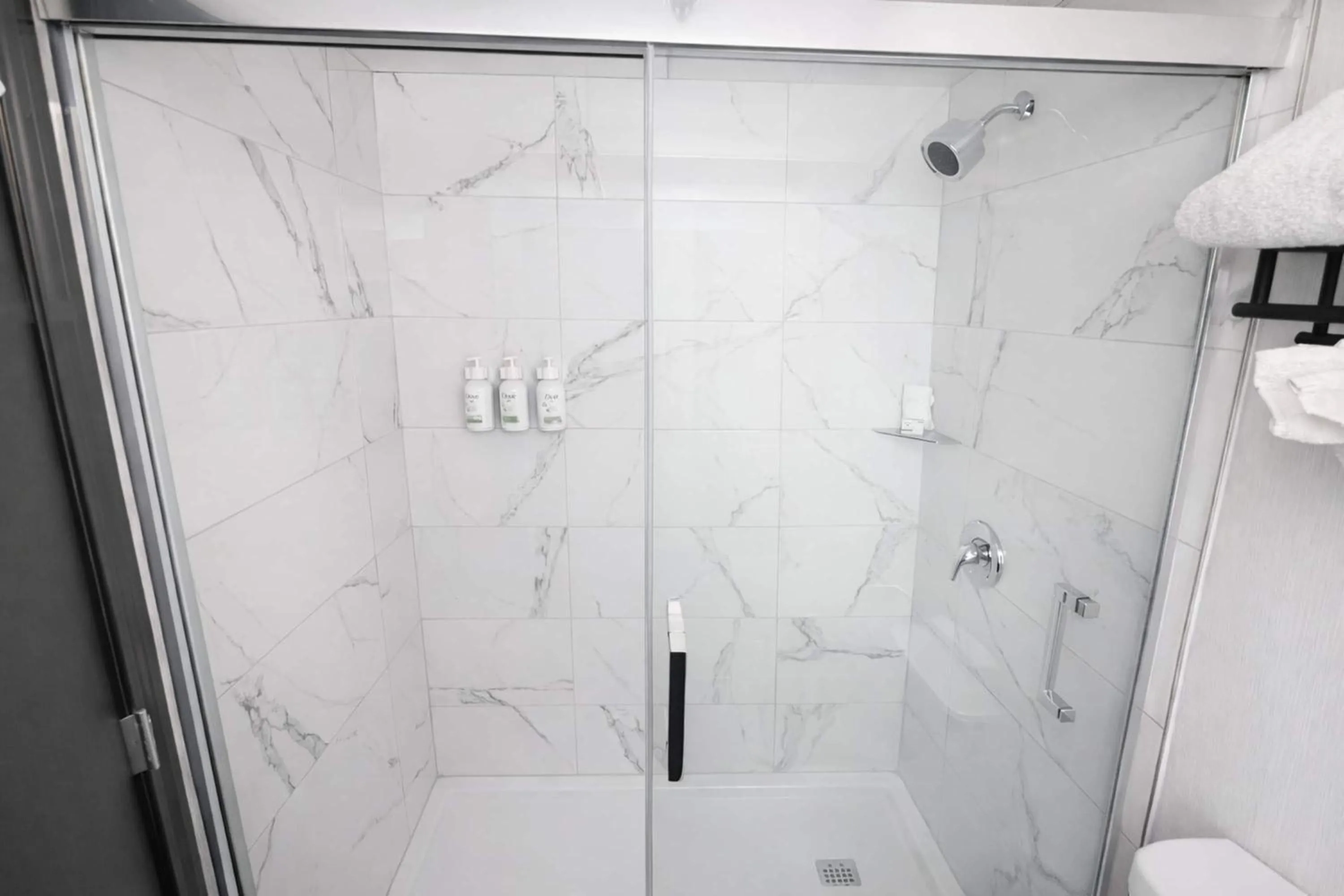 Bathroom in Ramada Plaza by Wyndham Regina Downtown