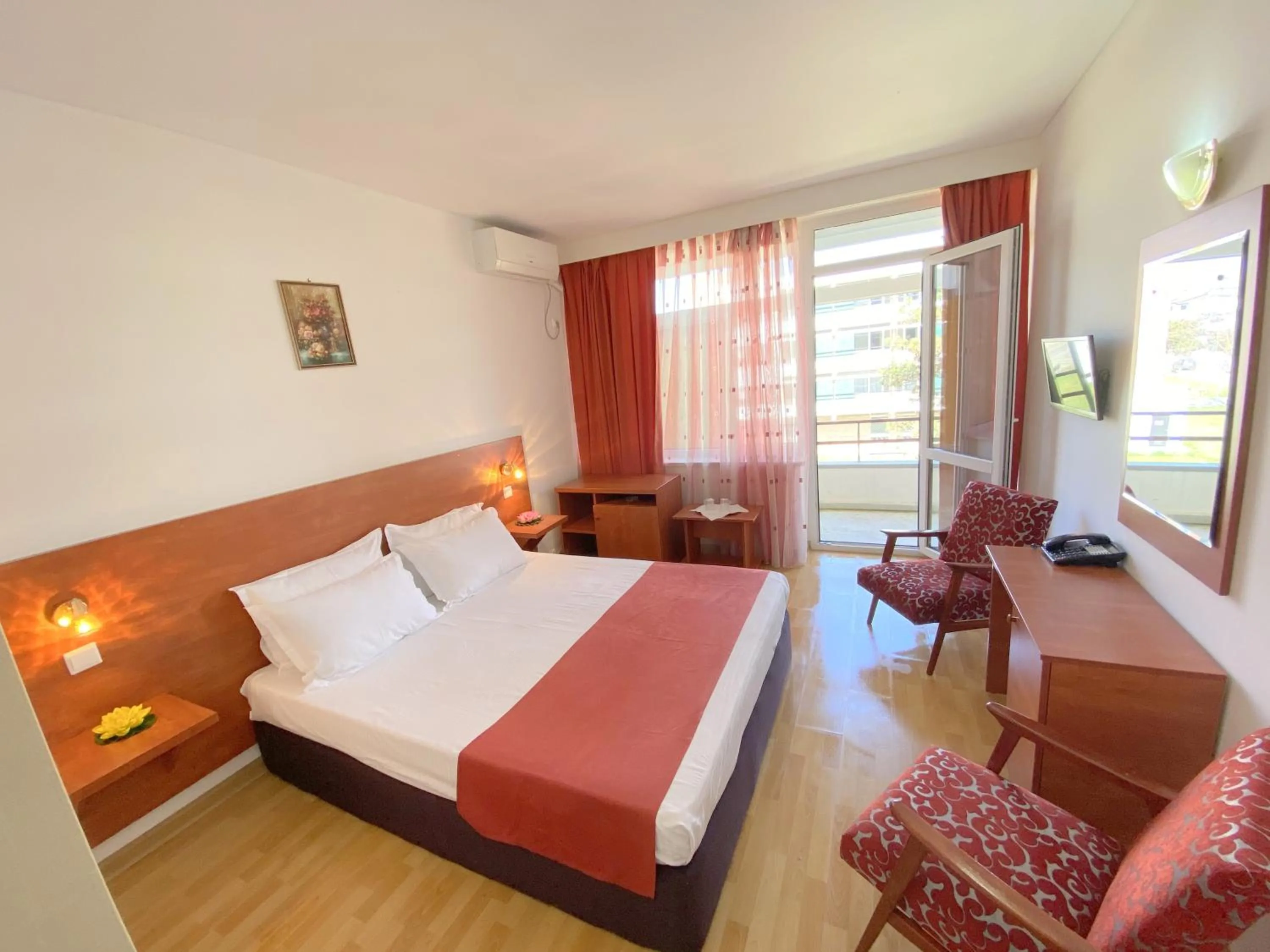 Bed in Hotel Tomis Neptun