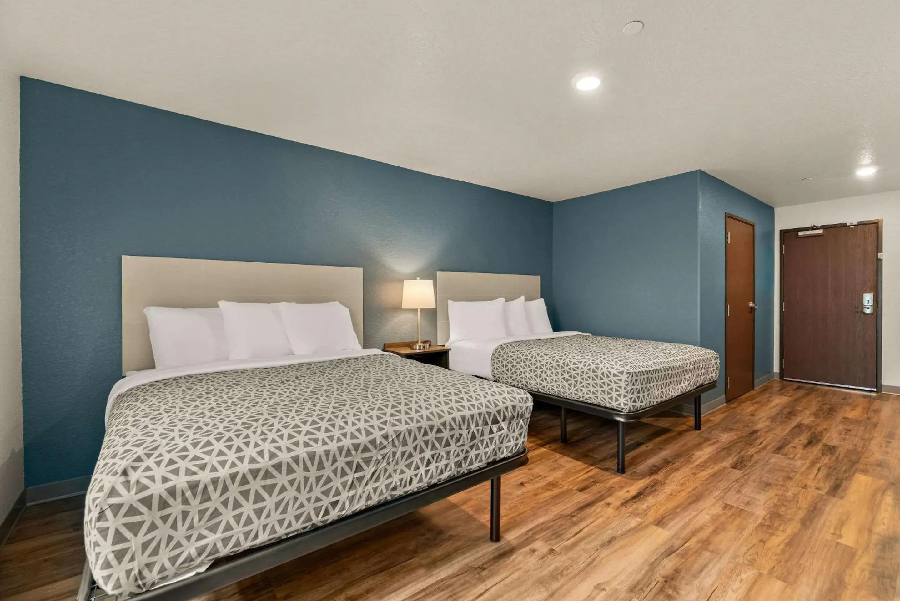 Queen Suite with Two Queen Beds and Tub - Disability Access/Non Smoking in WoodSpring Suites Port Orange - Daytona Beach Queen Suite with Two Queen Beds and Tub - Disability Access/Non Smoking in WoodSpring Suites Port Orange - Daytona Beach