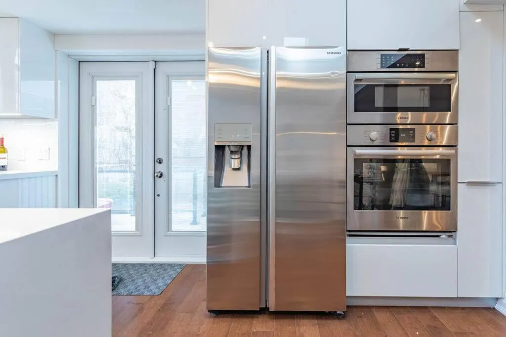 Luxurious and Spacious 4BR Home Near Downtown