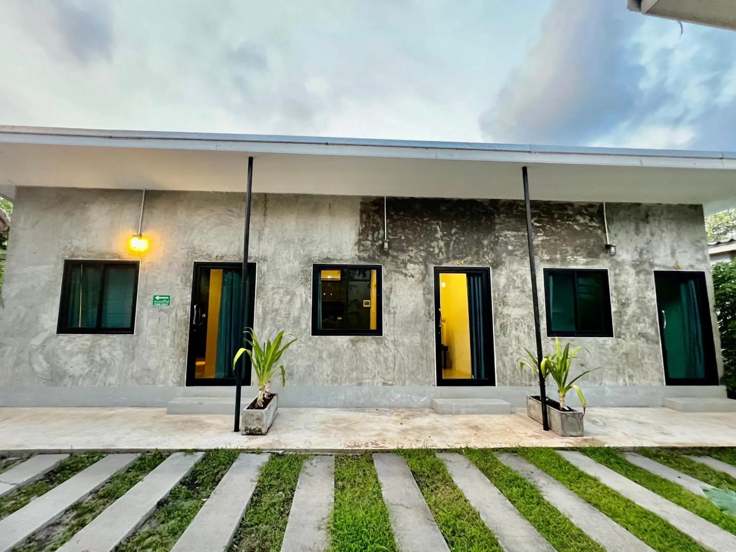 Property building in PHUPA BEACH Resort