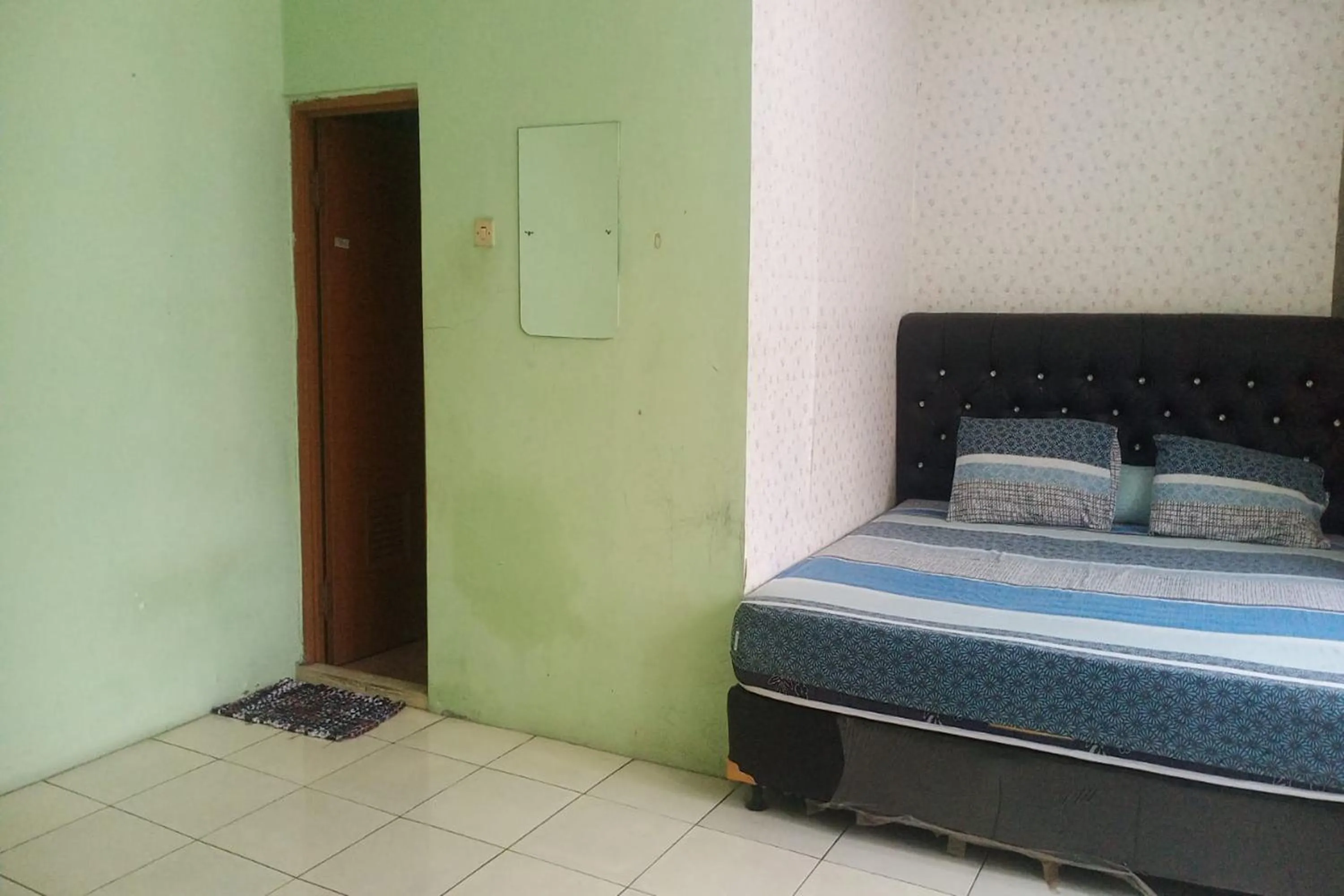 Bedroom, Bed in Aryani Suites Syariah