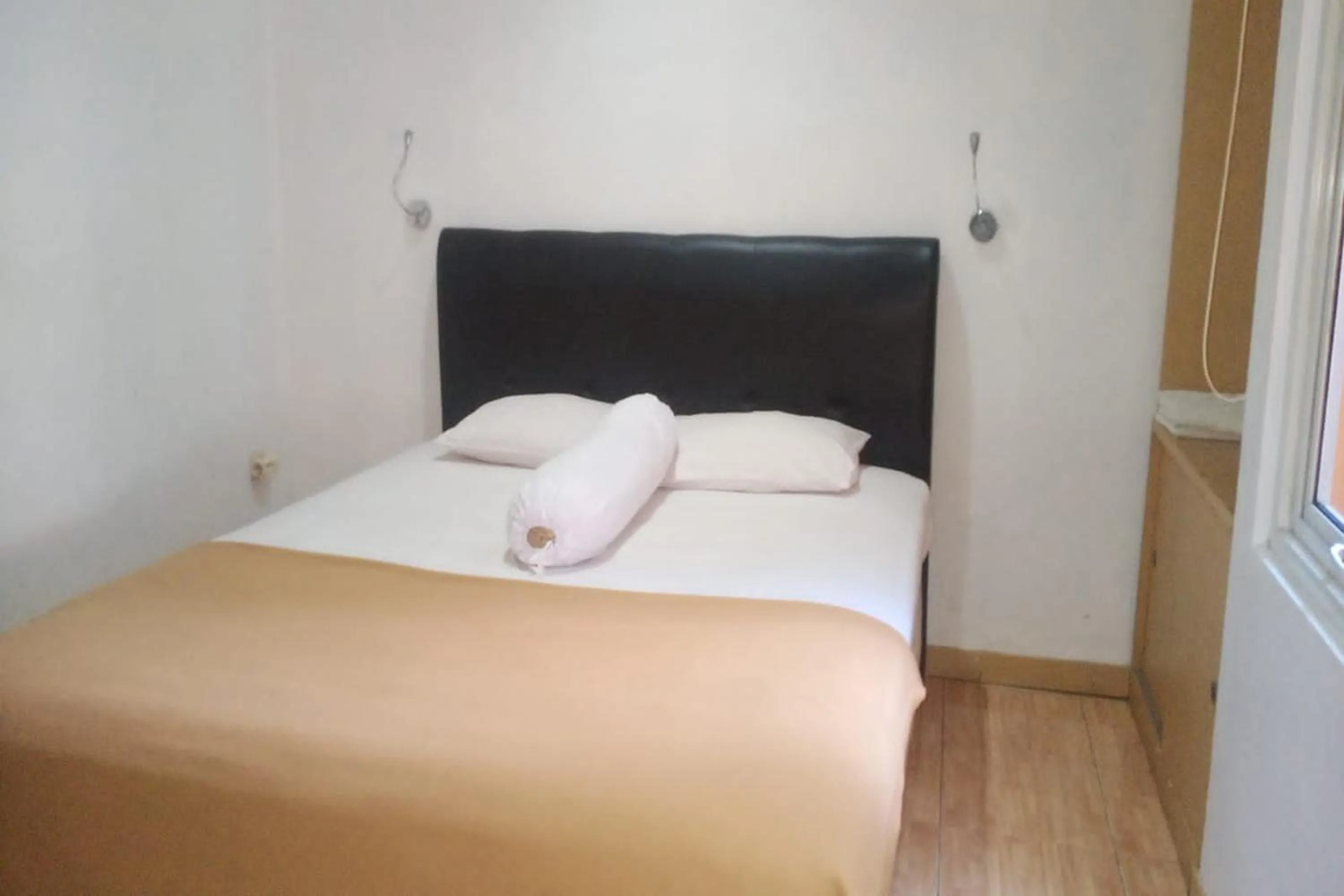 Bedroom, Bed in Aryani Suites Syariah