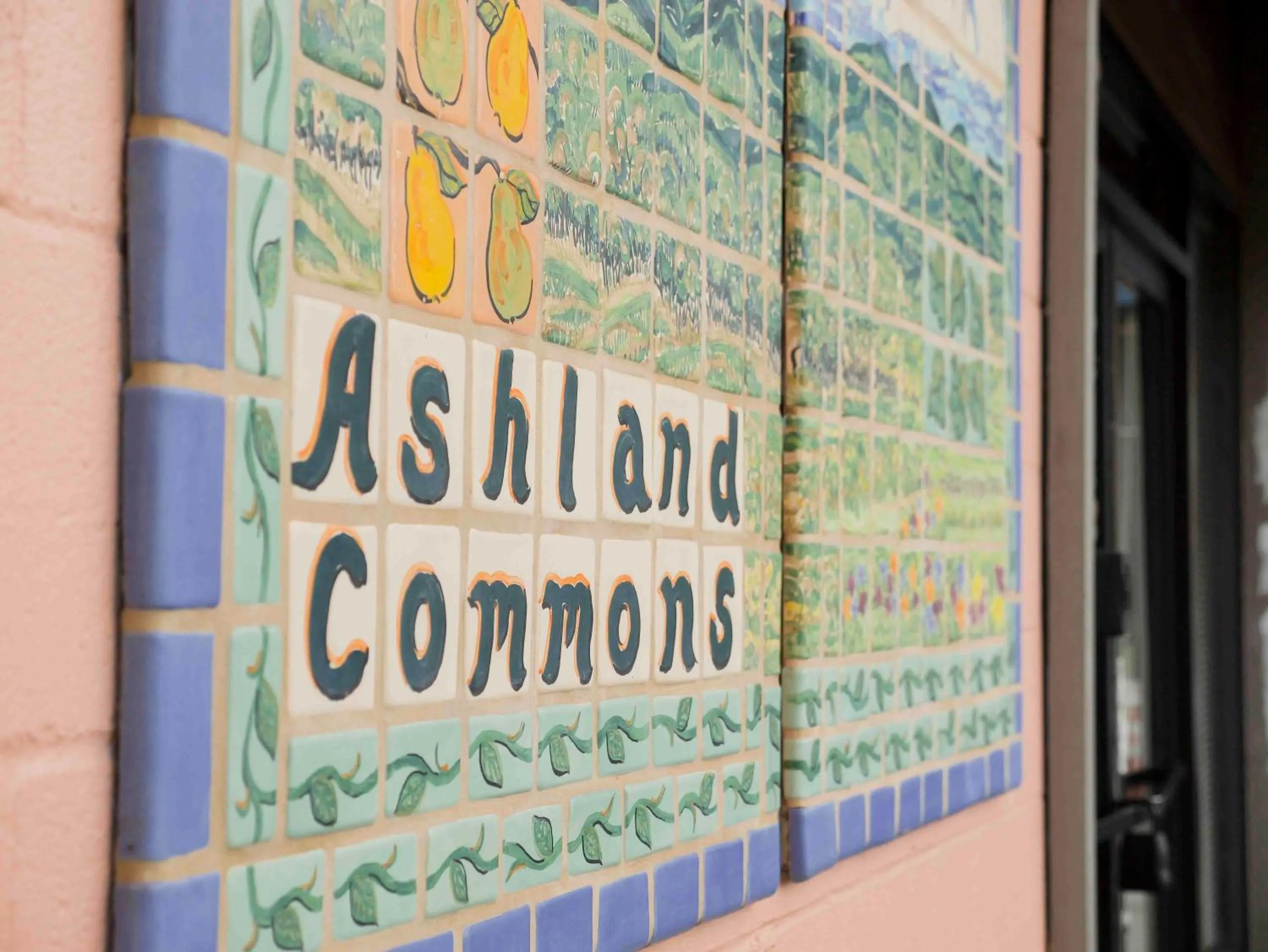 Ashland Commons Hostel