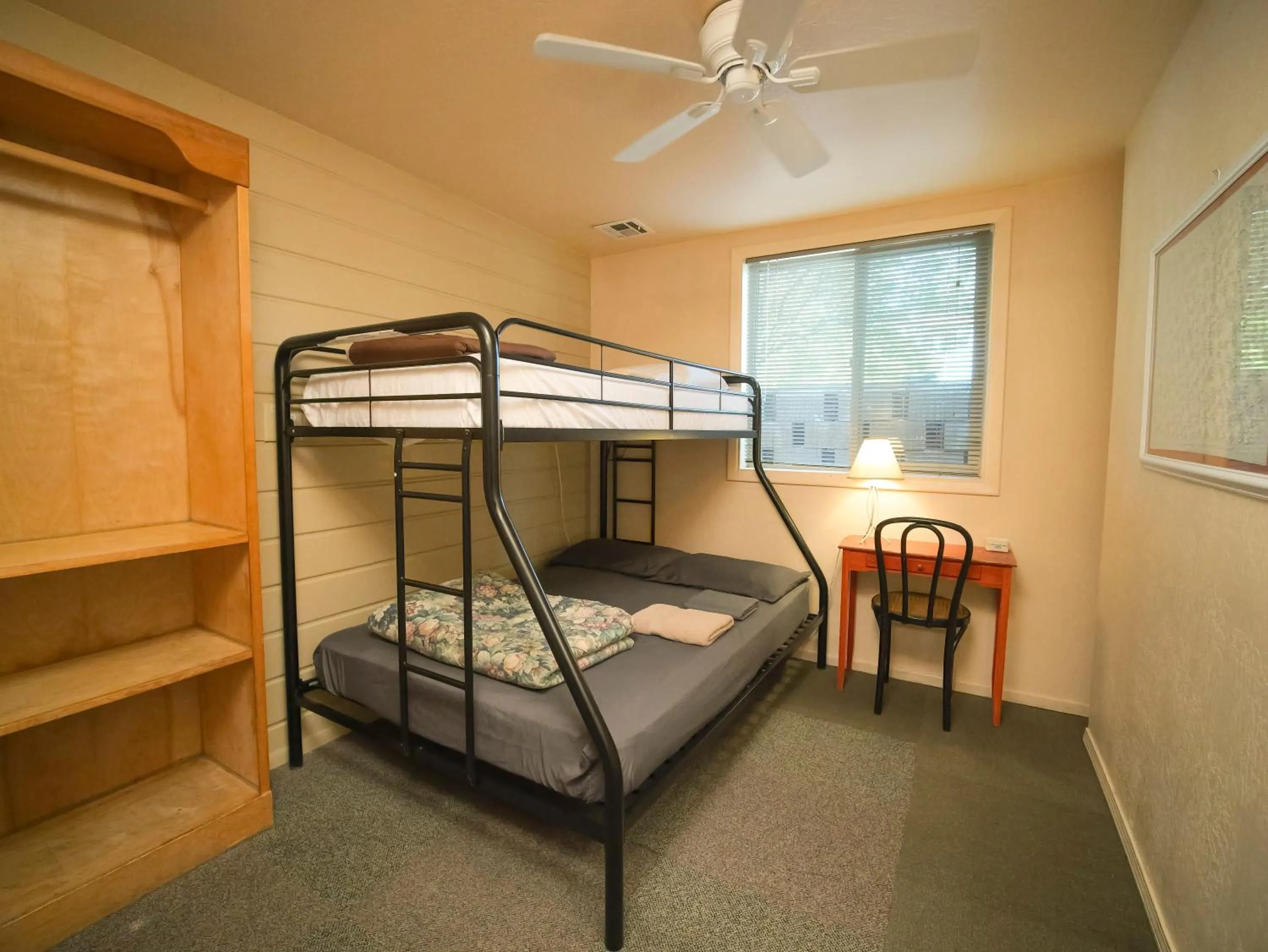 Bed in Ashland Commons Hostel