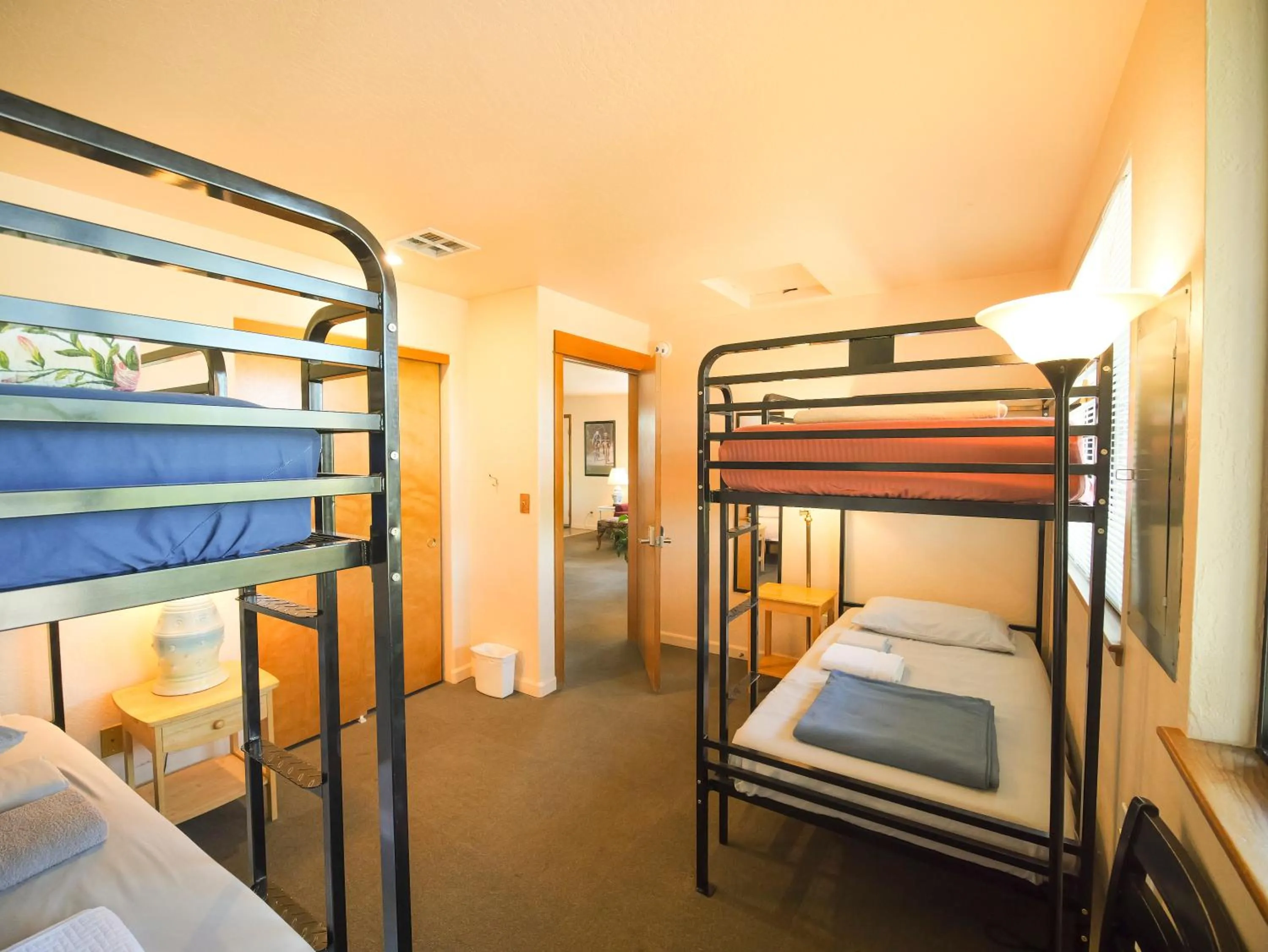 Bed in Ashland Commons Hostel