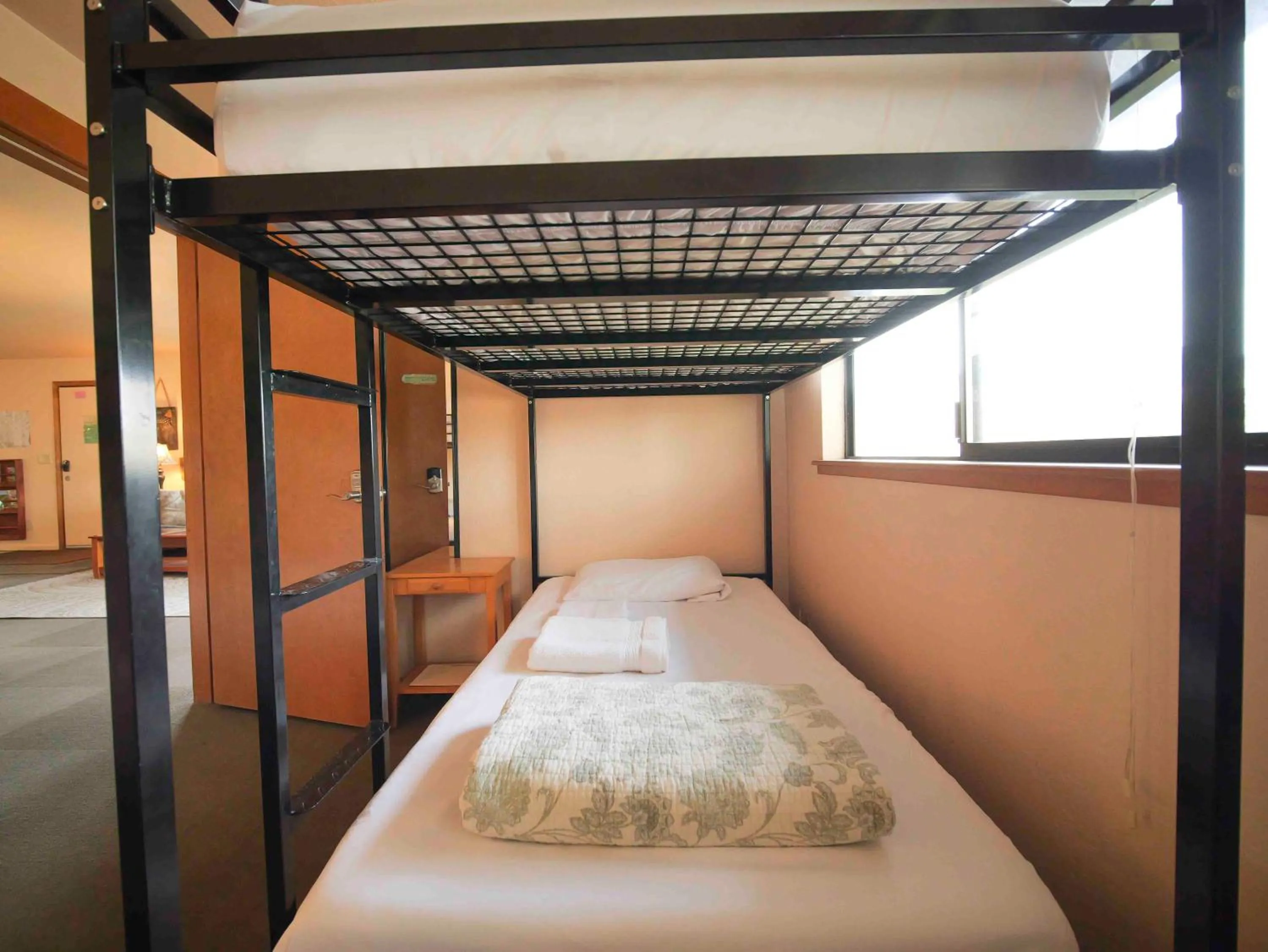 Bed in Ashland Commons Hostel