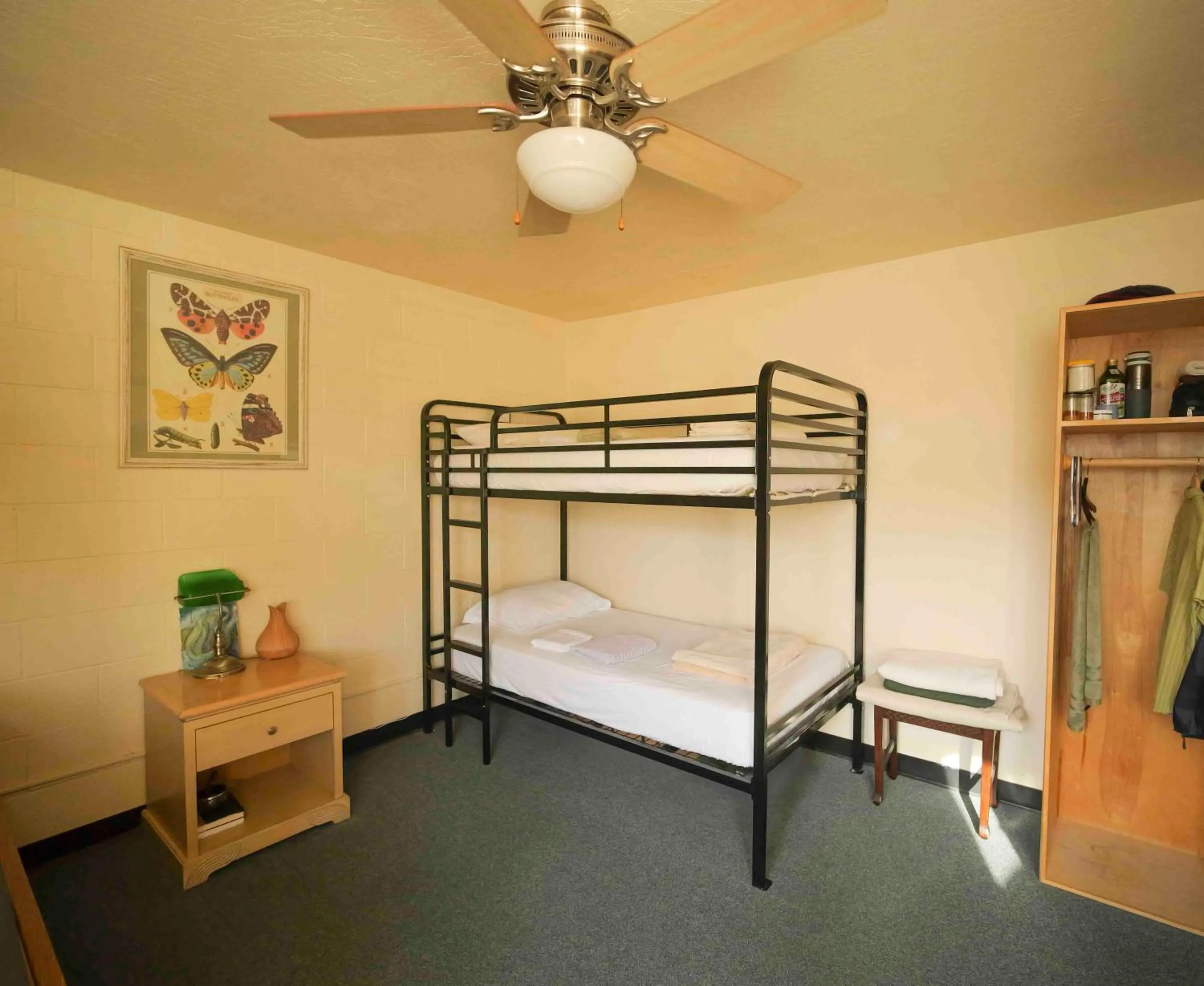 Bed in Ashland Commons Hostel