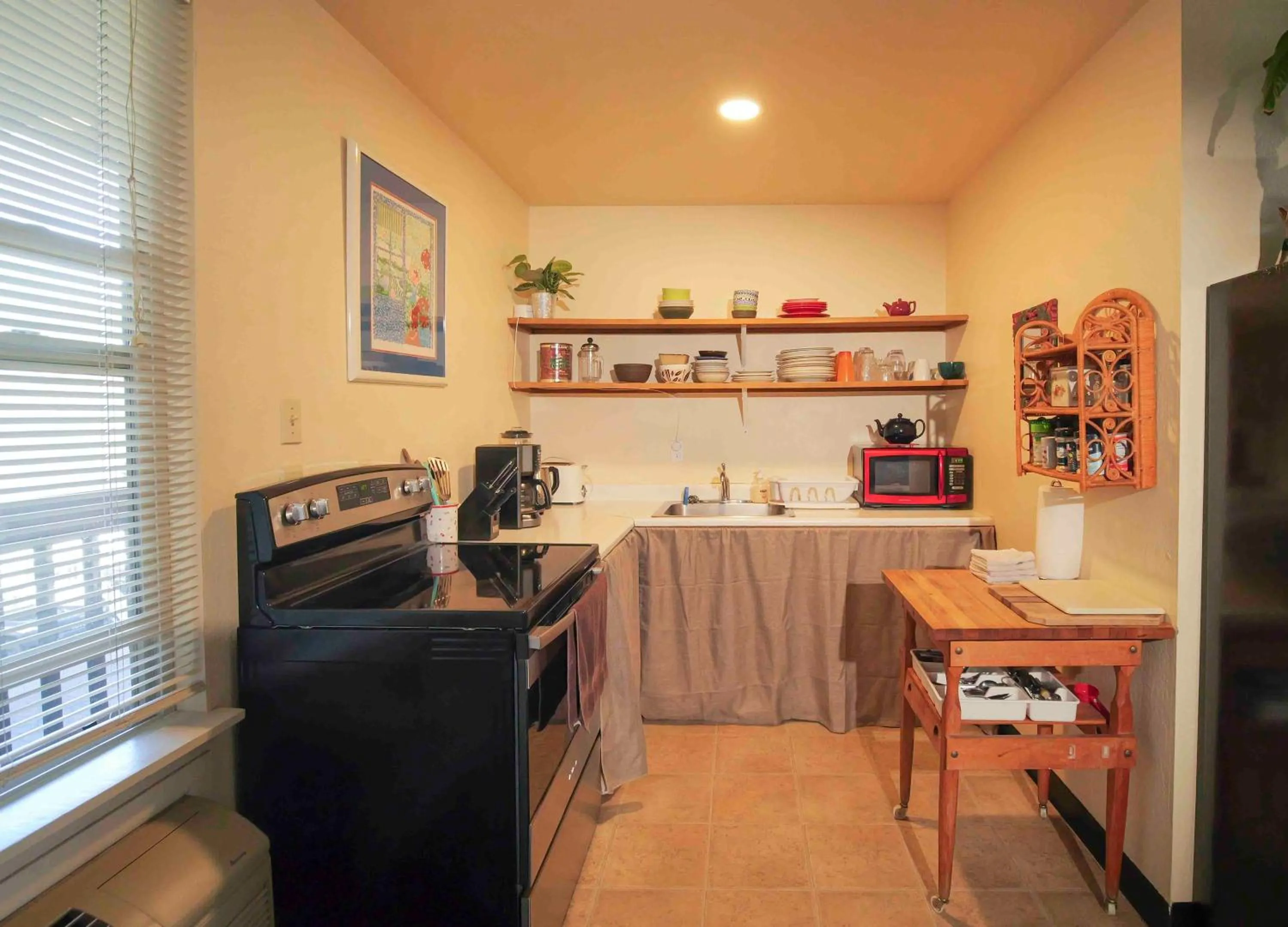 Ashland Commons Hostel