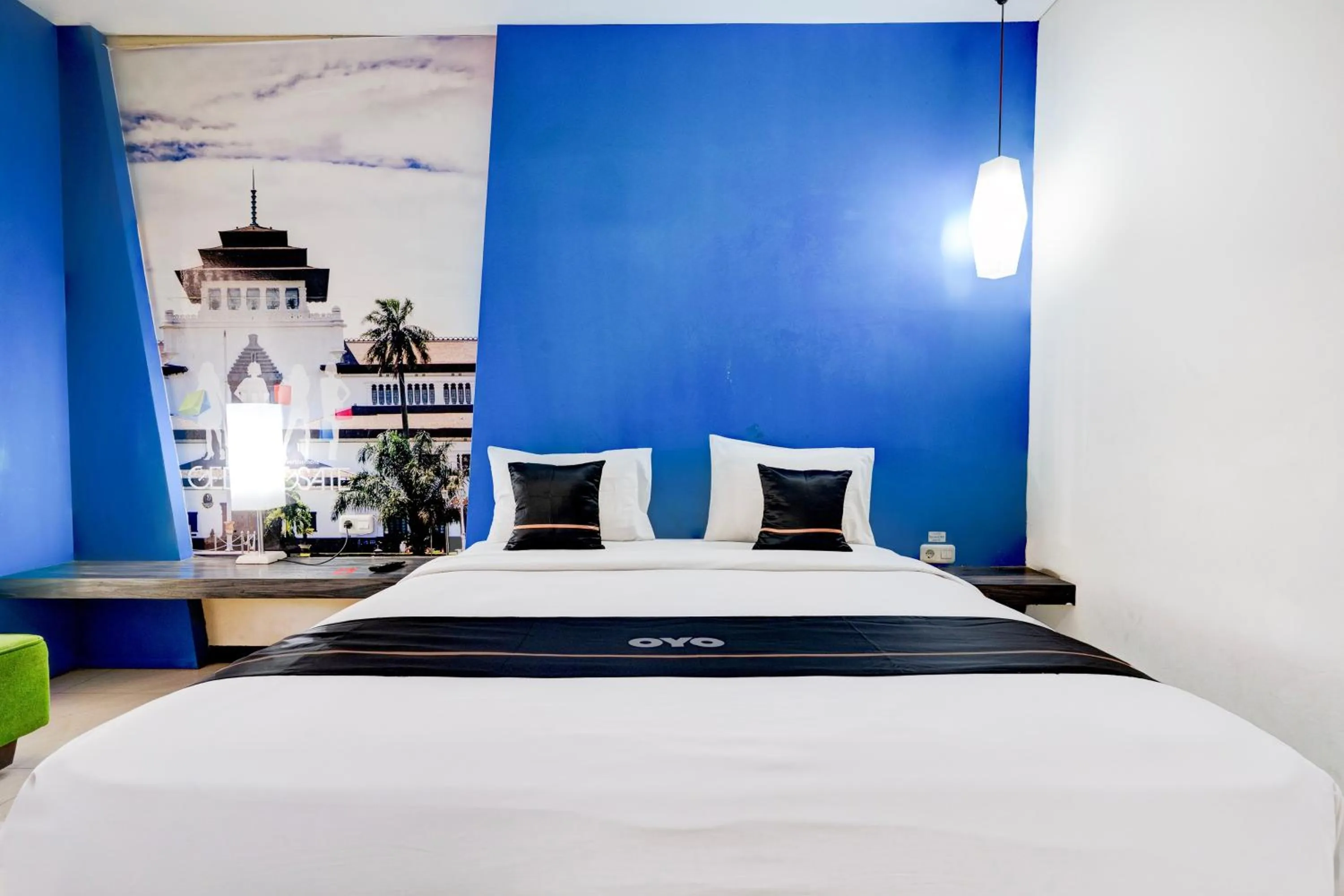 Bedroom, Bed in Townhouse Oak Cihampelas Near Ciwalk Formerly Promenade Hotel